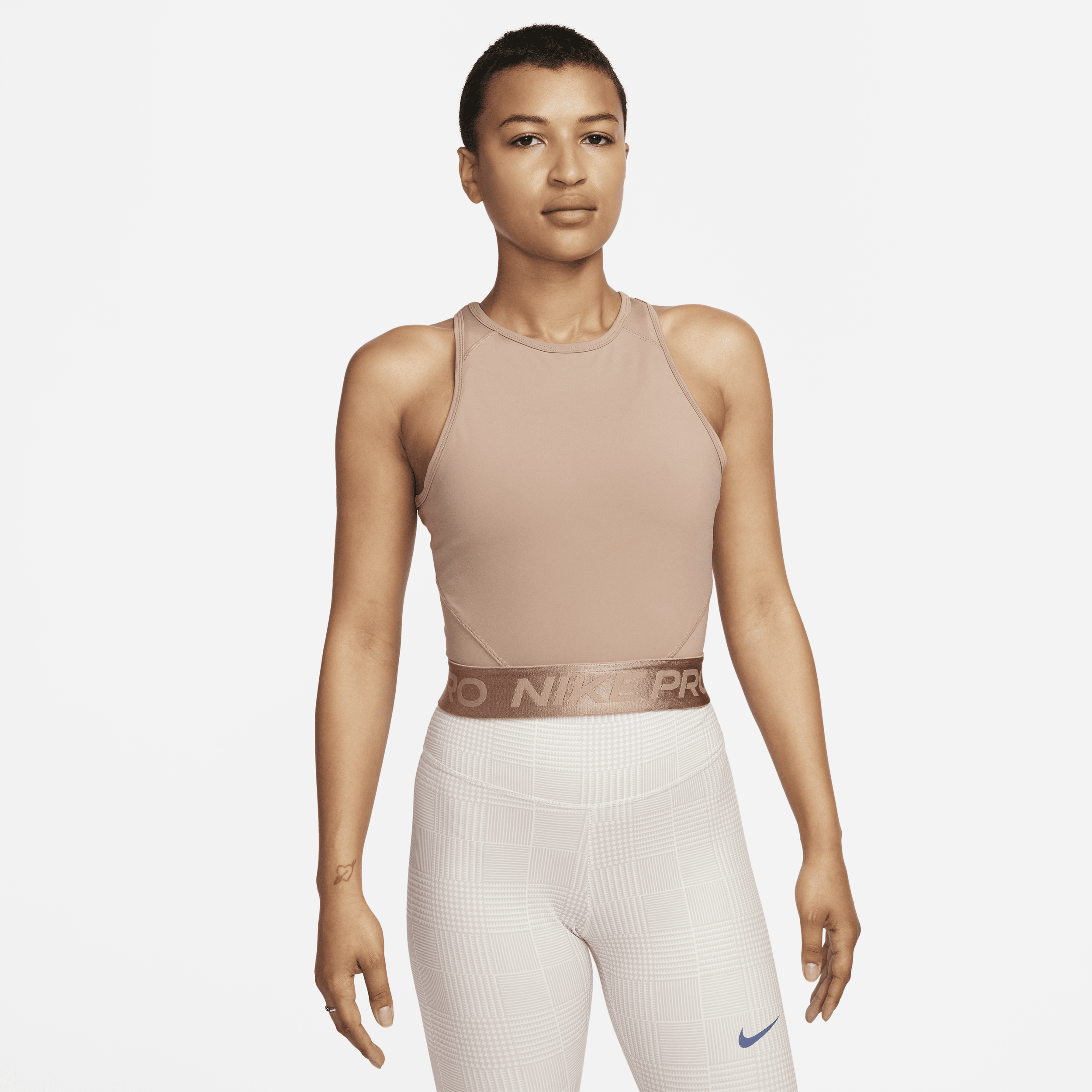Nike Pro Dri-FIT croptop voor dames Bruin