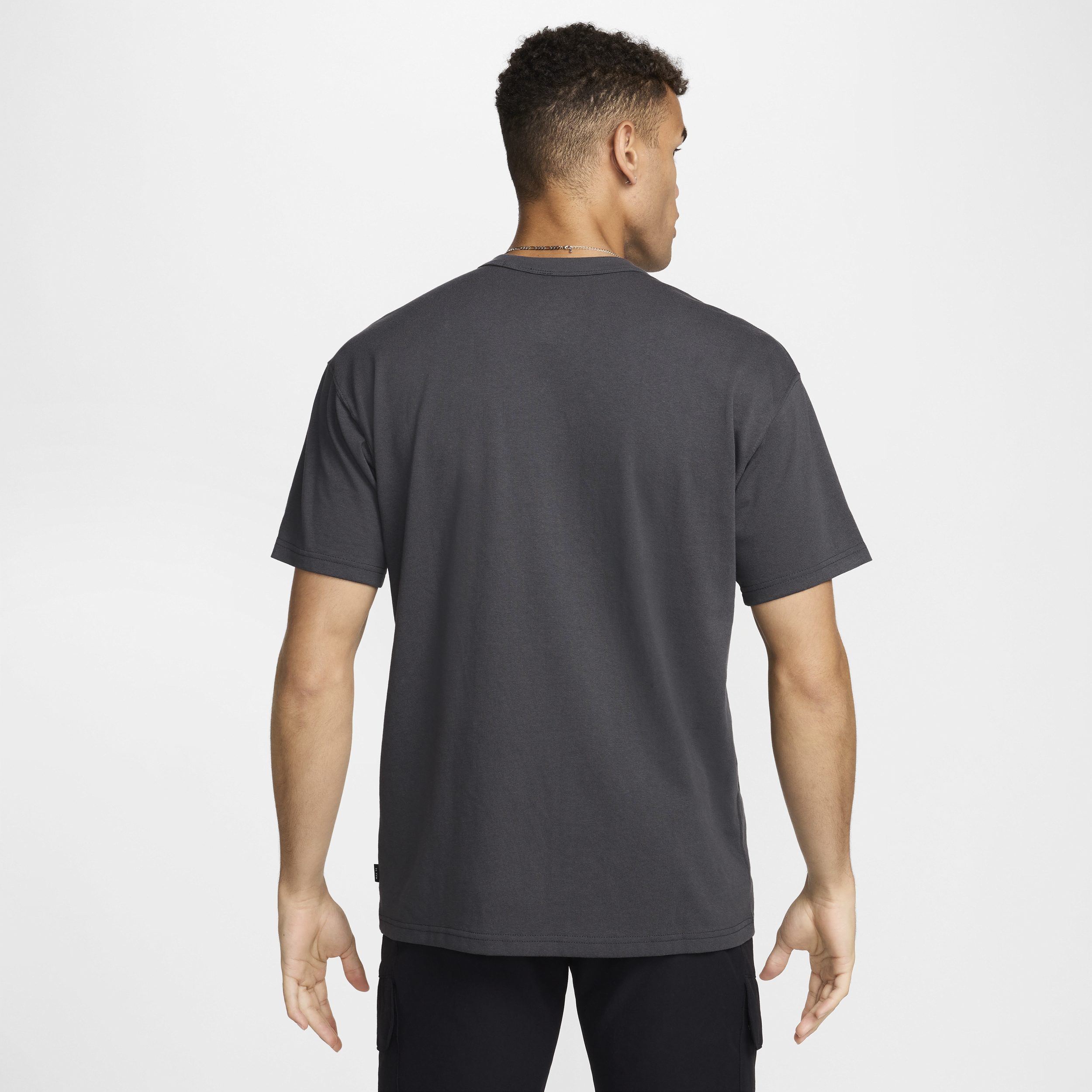 Tee-shirt Nike Sportswear Premium Essentials pour Homme - Gris