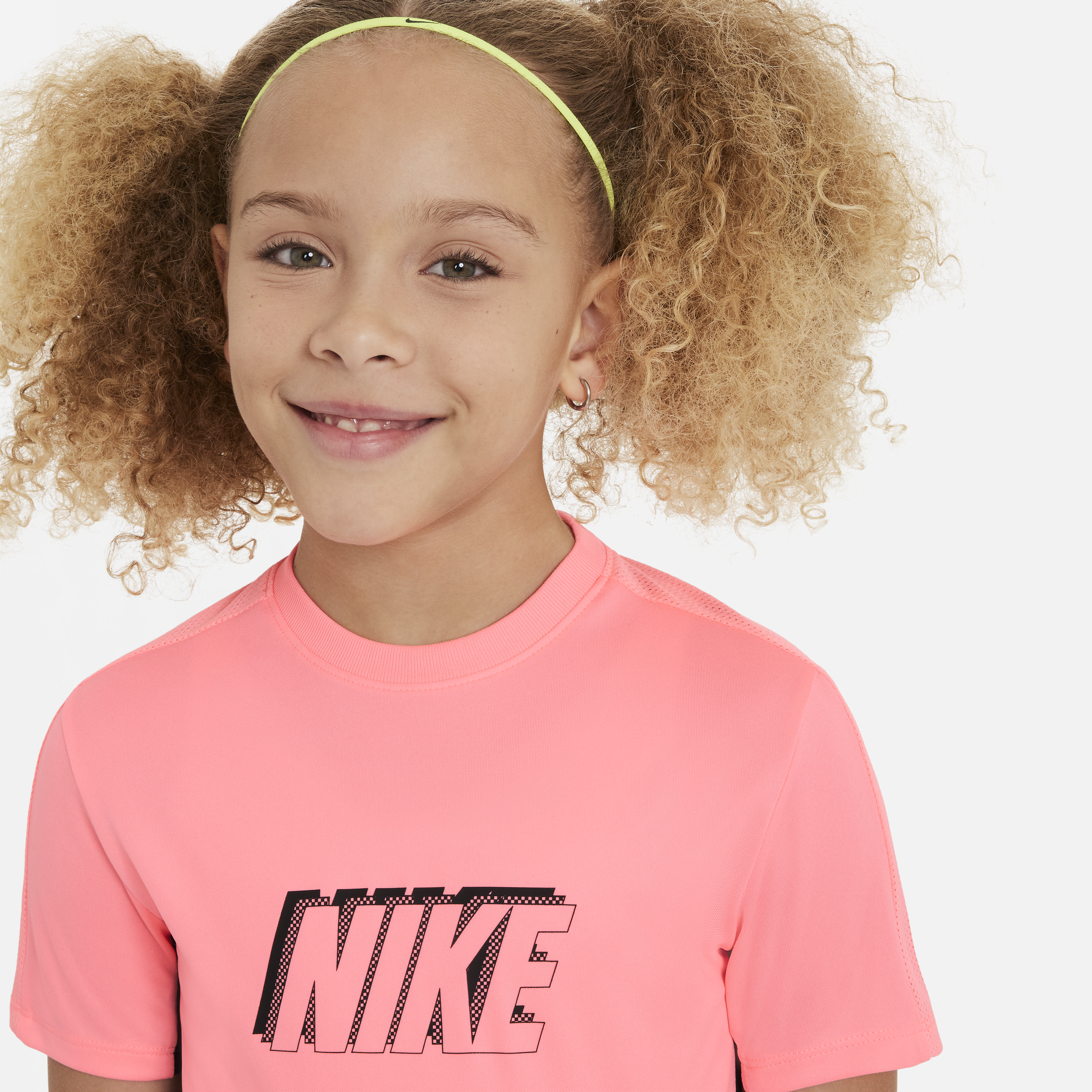Nike Dri-FIT Academy23 voetbaltop met korte mouwen voor kids Roze