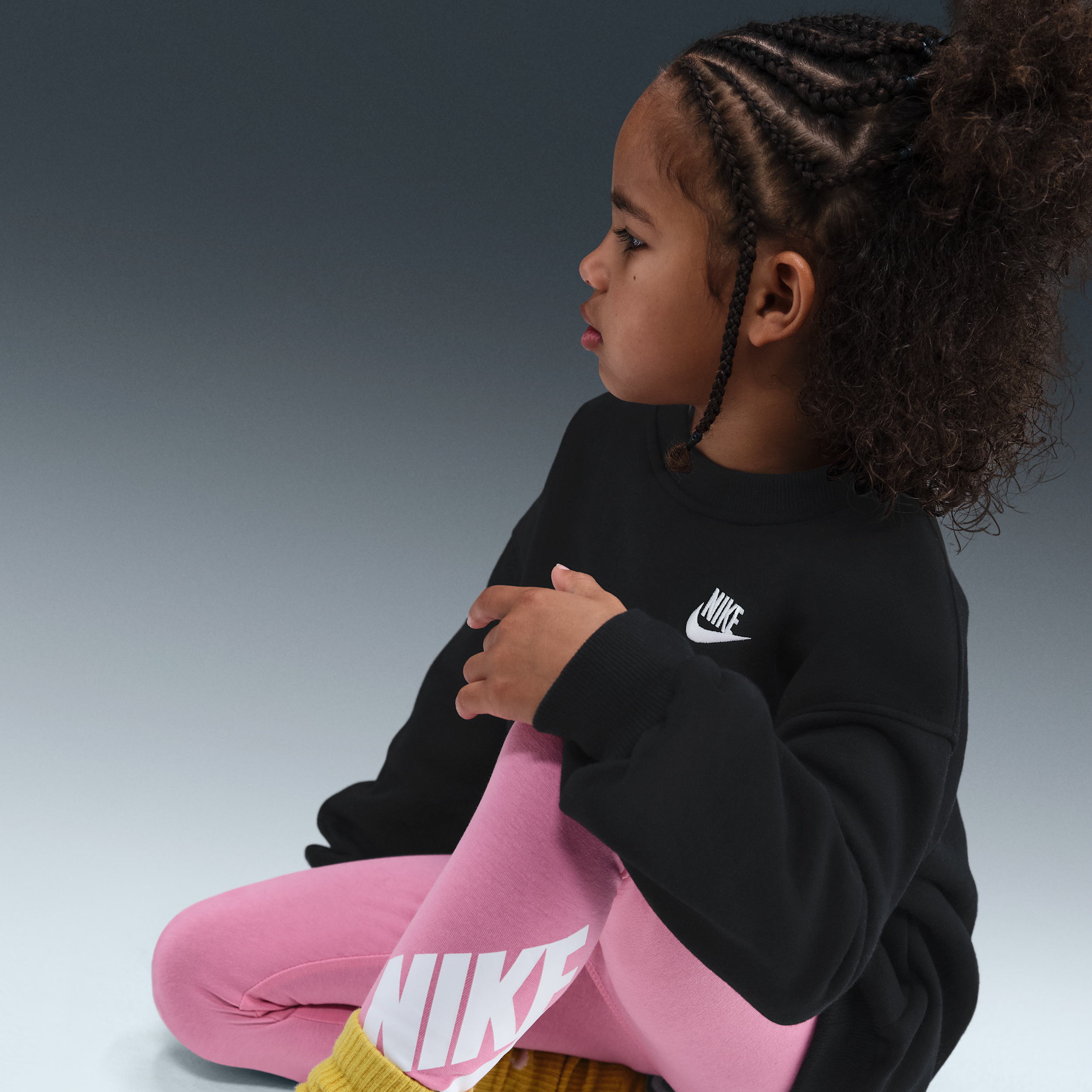 Thumbnail - Nike Oversize Rundhalsoberteil (jüngere Kinder) - Schwarz