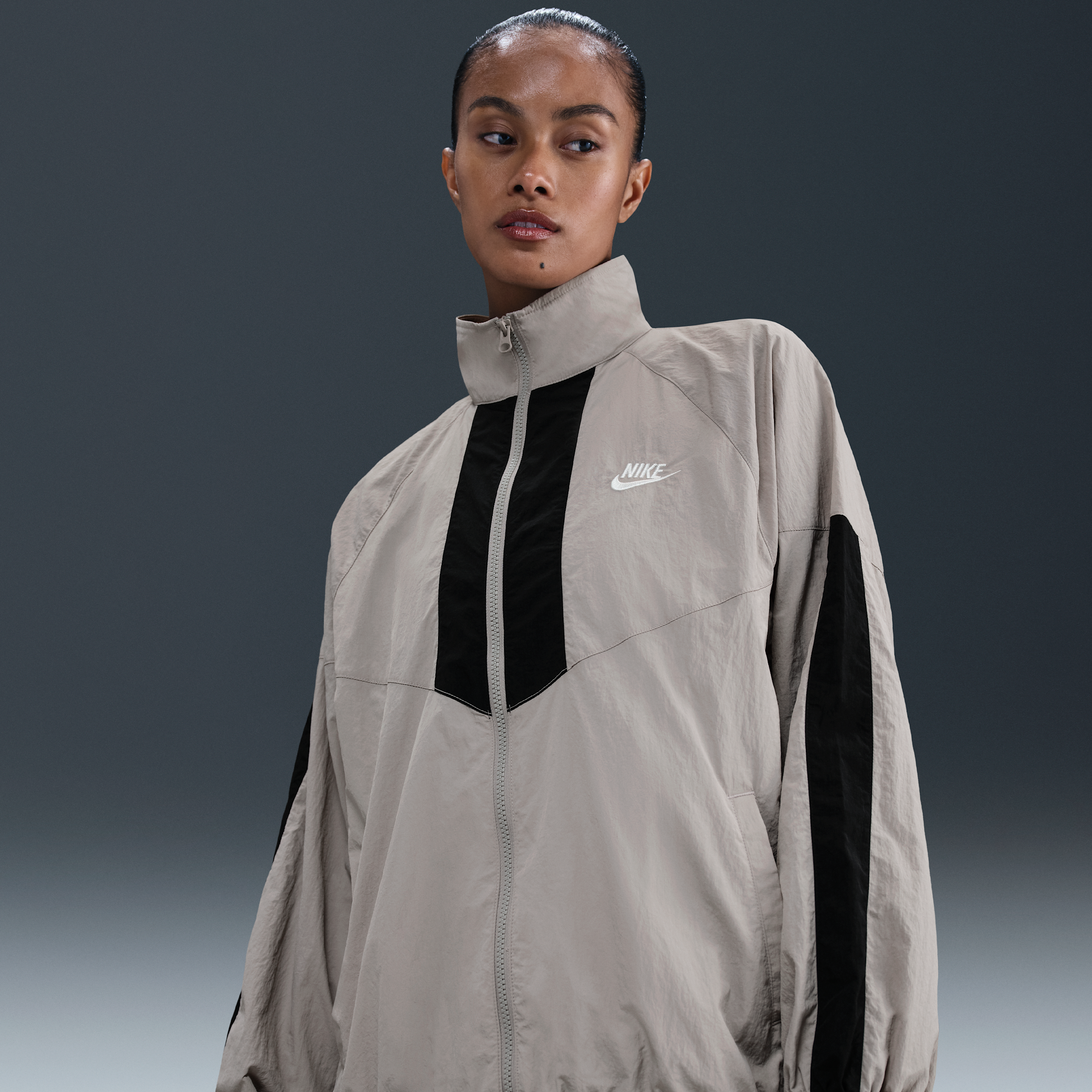 Nike Windrunner geweven oversized damesjack - Grijs