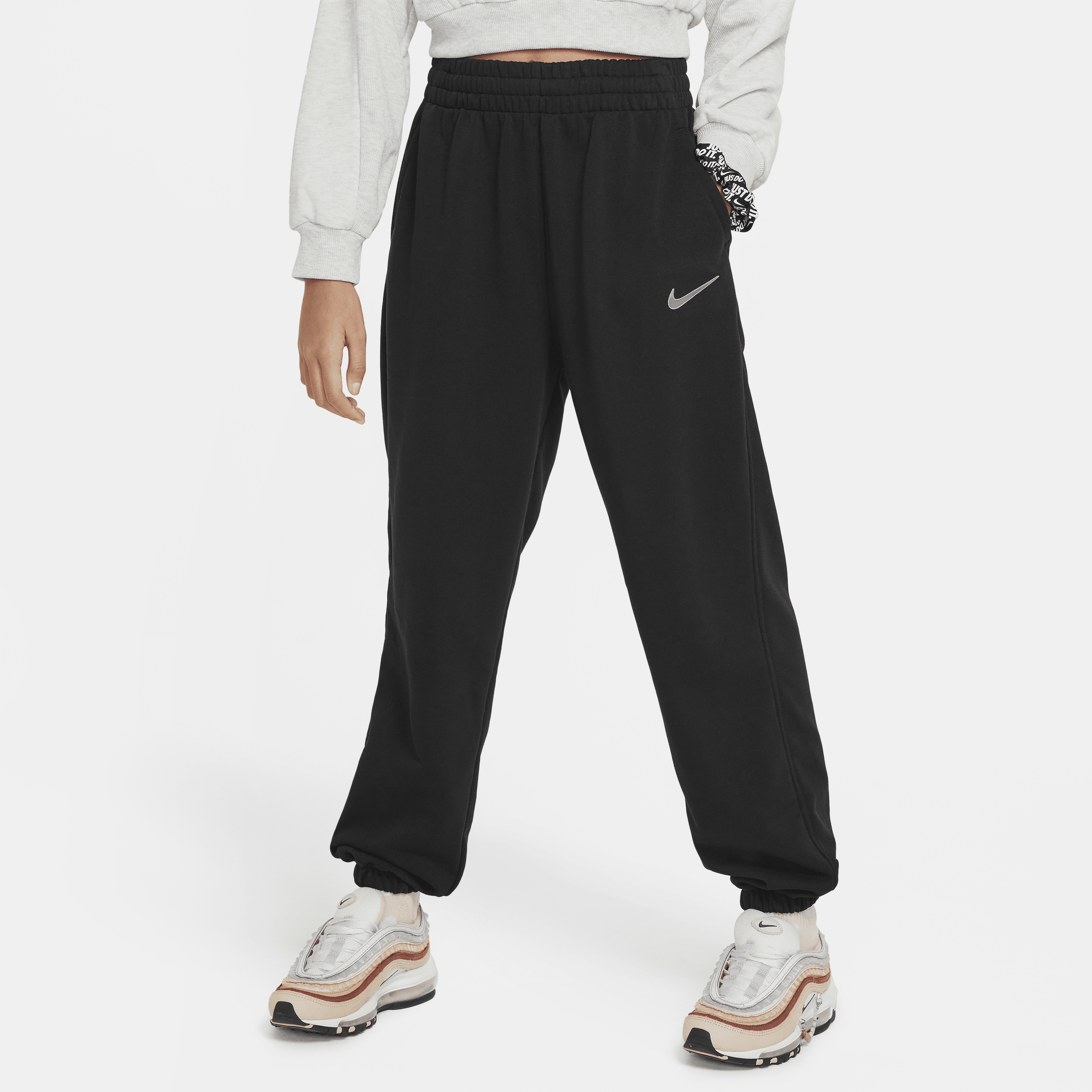 Nike Sportswear ruime joggingbroek van fleece met Dri-FIT voor meisjes Zwart