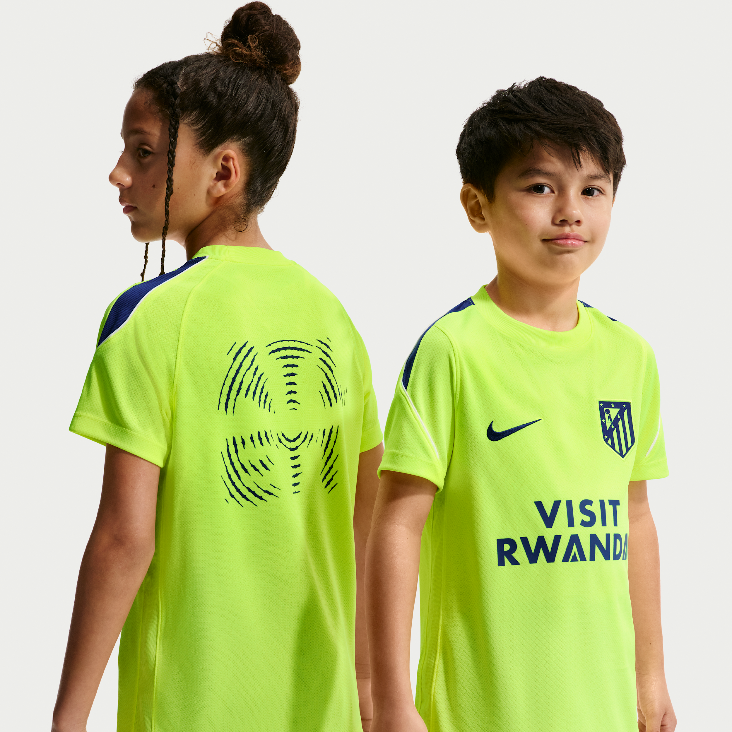 Kortærmet Atlético Madrid Strike Nike Dri-FIT-fodboldtrøje til større børn - gul