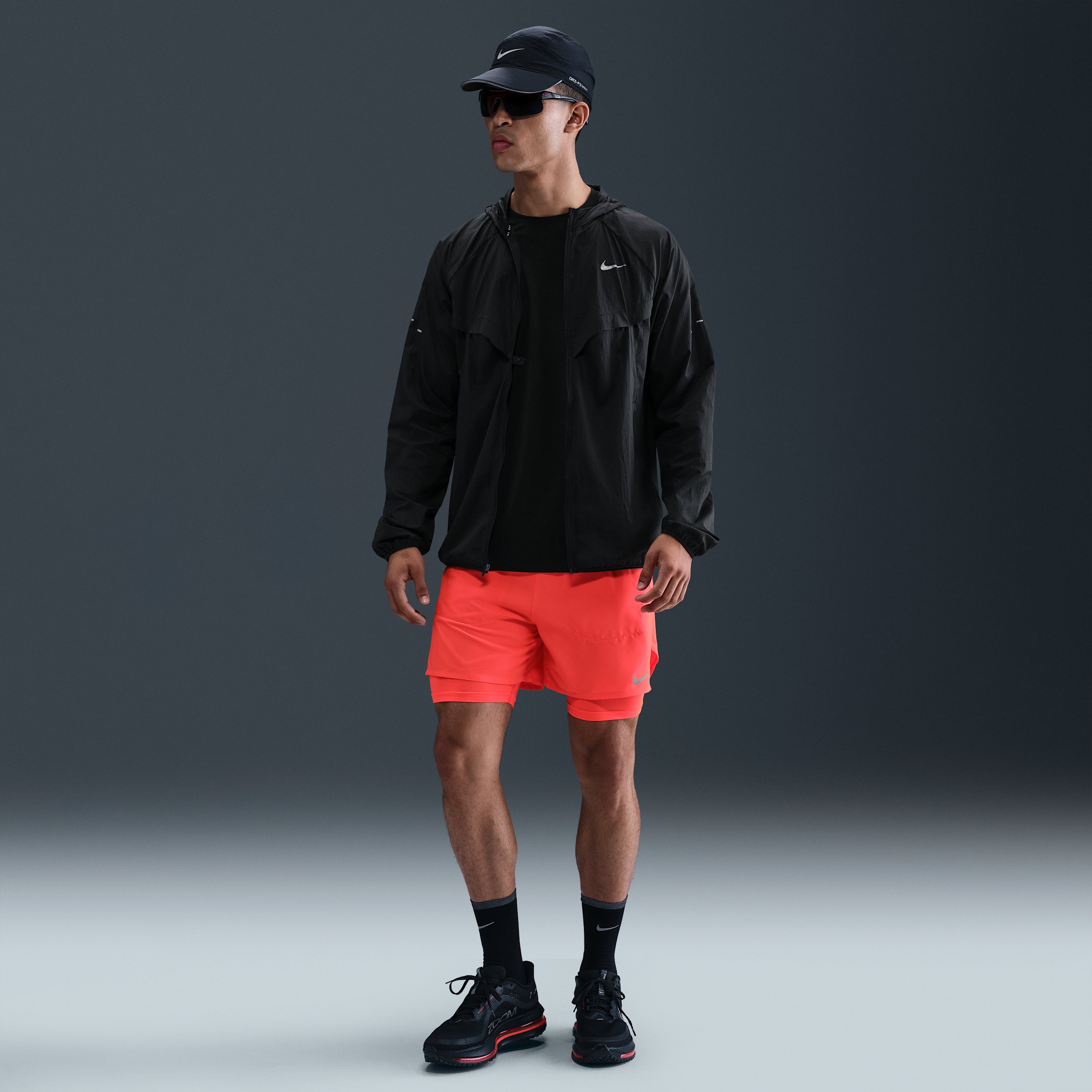 Thumbnail - Nike Stride Dri-FIT Hybrid-Laufshorts für Herren (ca. 12,5 cm) - Rot
