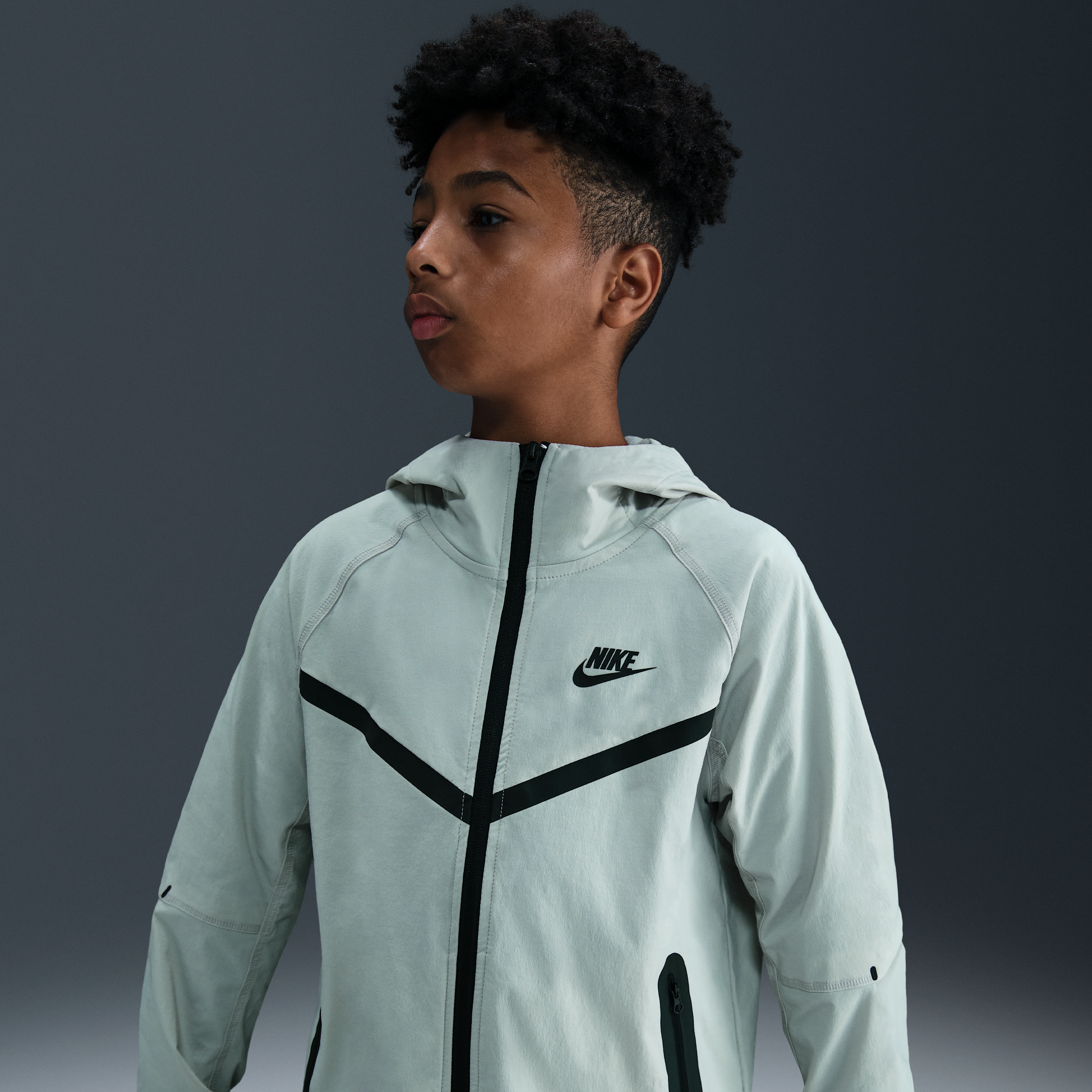 Nike Tech Older Kids (Boys) Woven Jacket - Grey - Nylon/Elastane