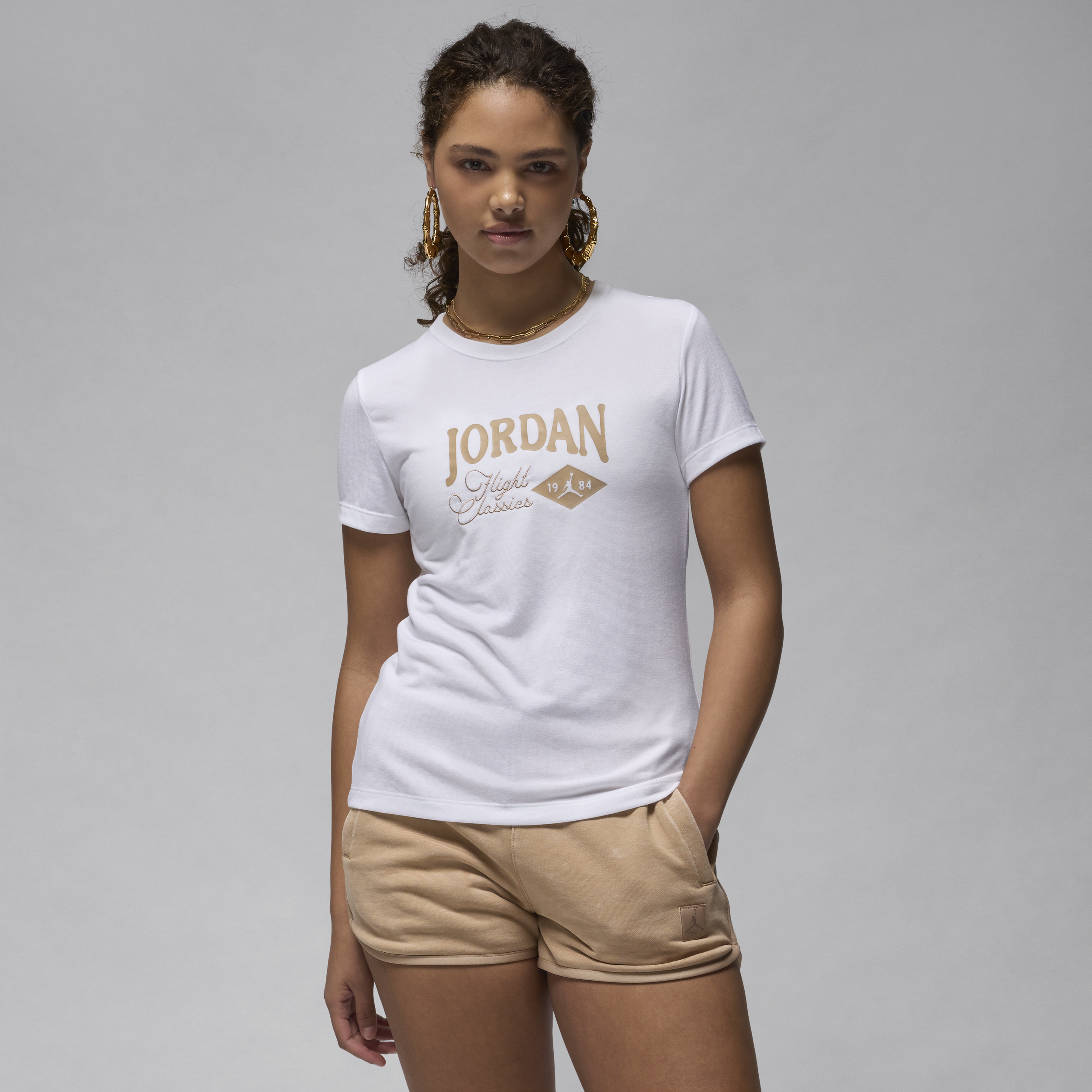 Jordan T-shirt met graphic en aansluitende pasvorm voor dames Wit