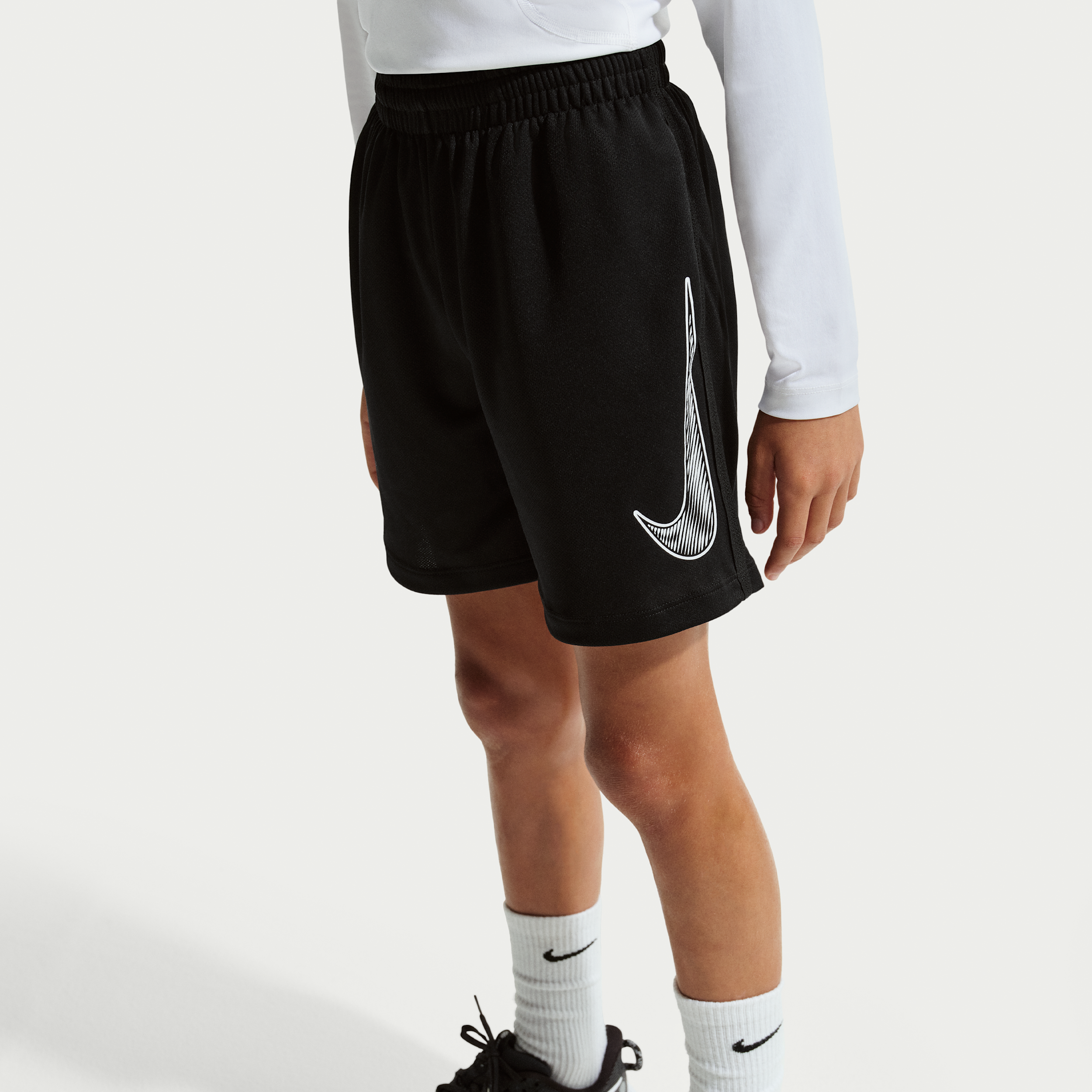 Thumbnail - Nike Multi+ Dri-FIT Trainingsshorts für ältere Kinder (Jungen) - Schwarz