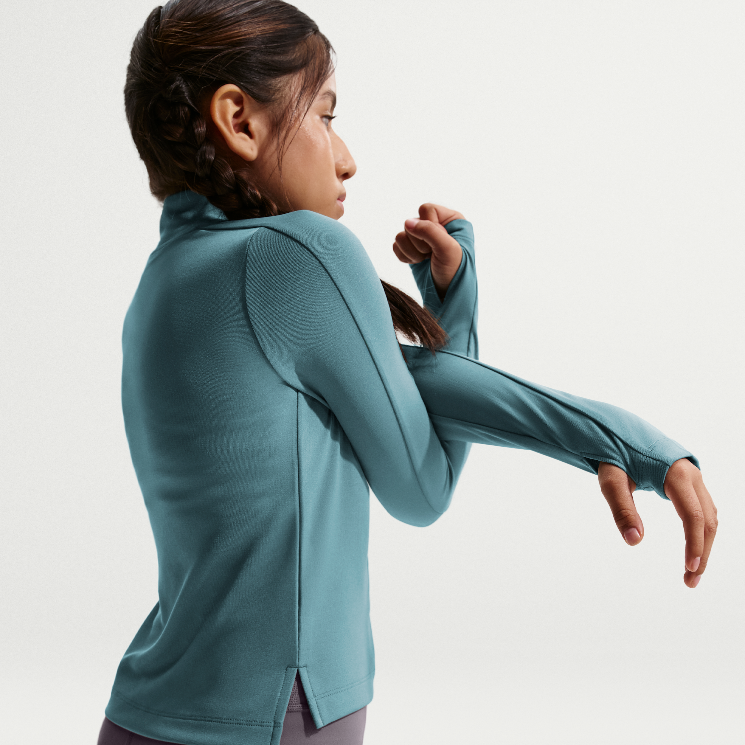 Thumbnail - Nike Dri-FIT Longsleeve mit Viertelreißverschluss (Mädchen) - Grau