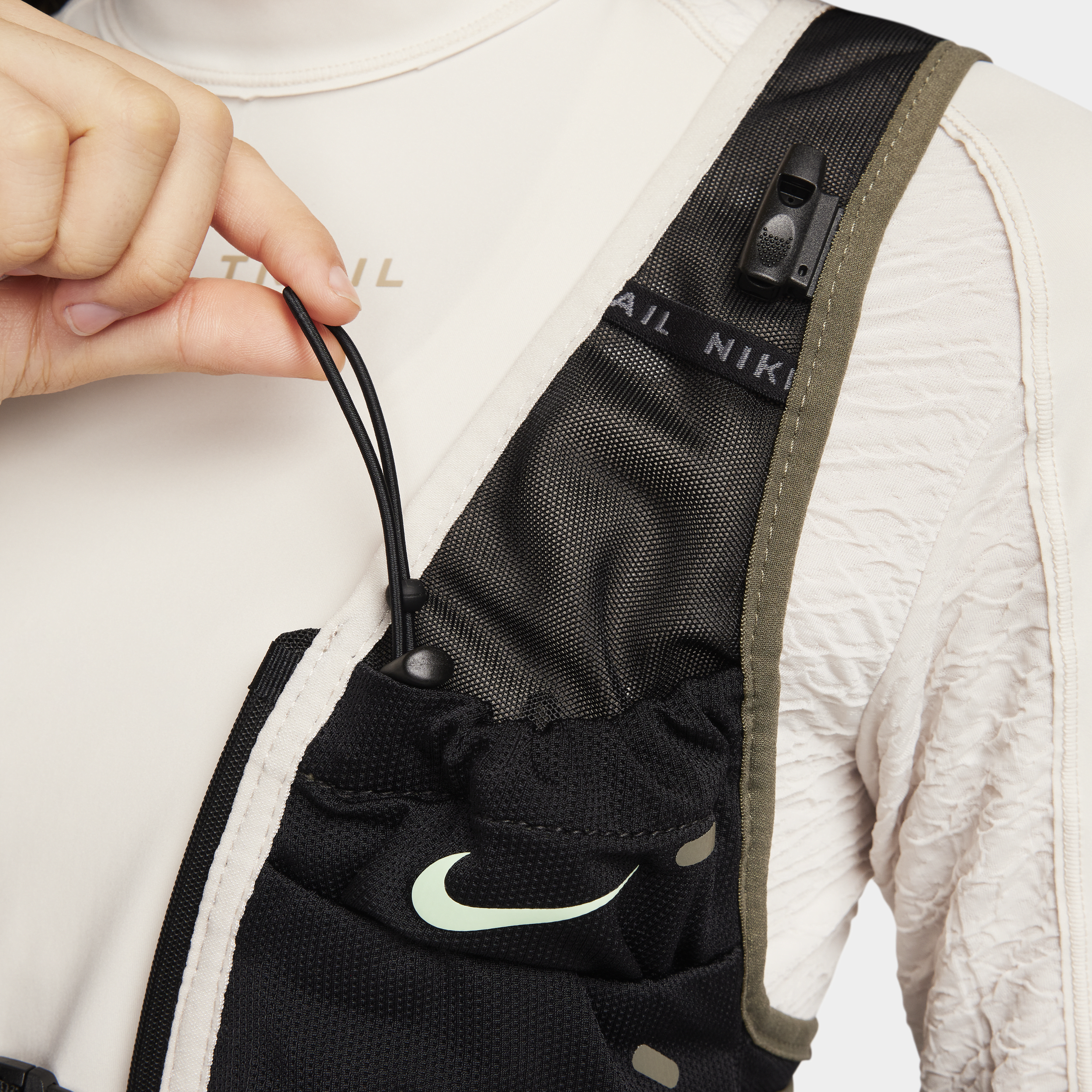 Nike Trail 2.0 hardloopbodywarmer voor dames Zwart