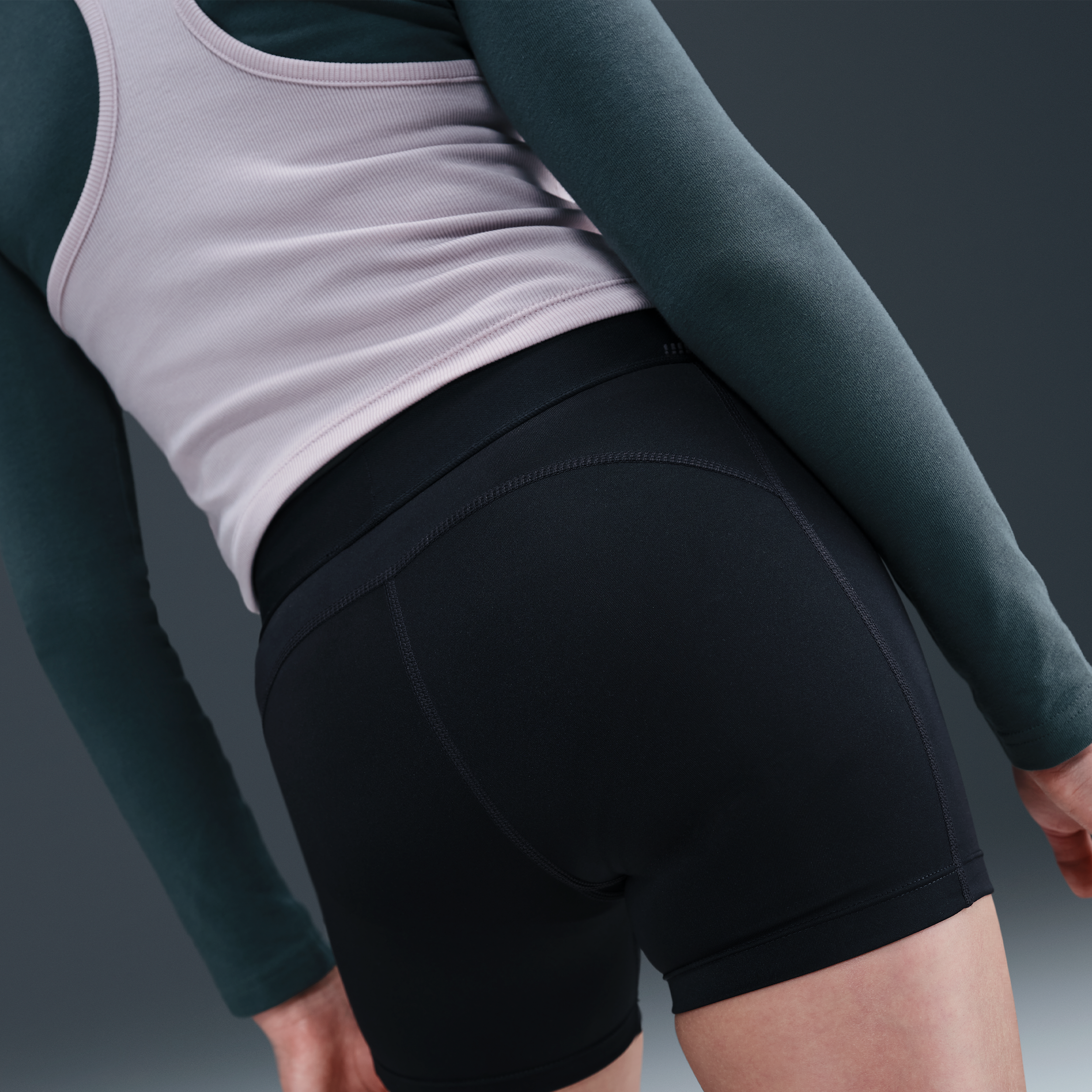 Nike Pro Dri-FIT shorts voor meisjes (8 cm) Zwart
