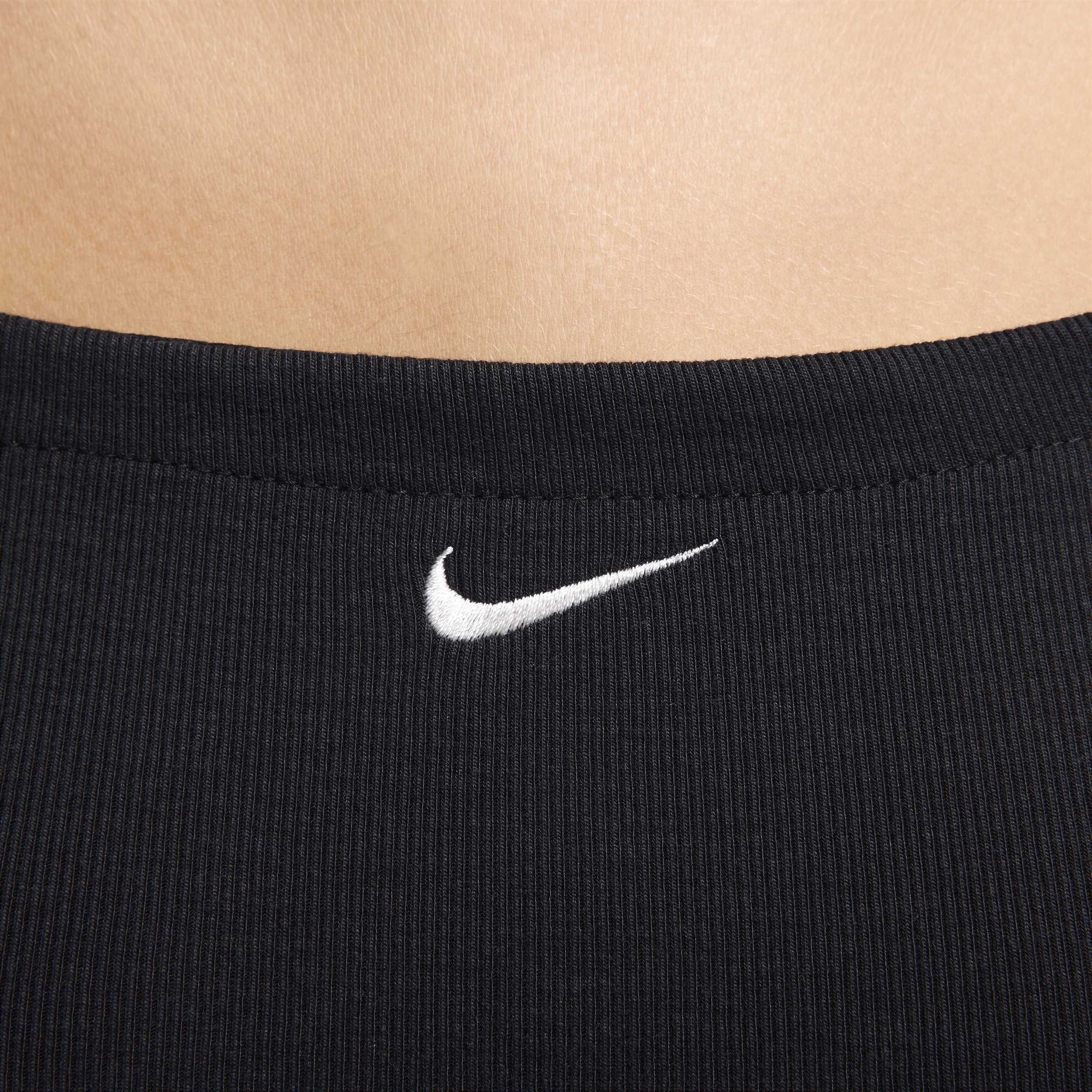 Nike Sportswear Chill Knit strakke cami jurk met mini-ribbels Zwart