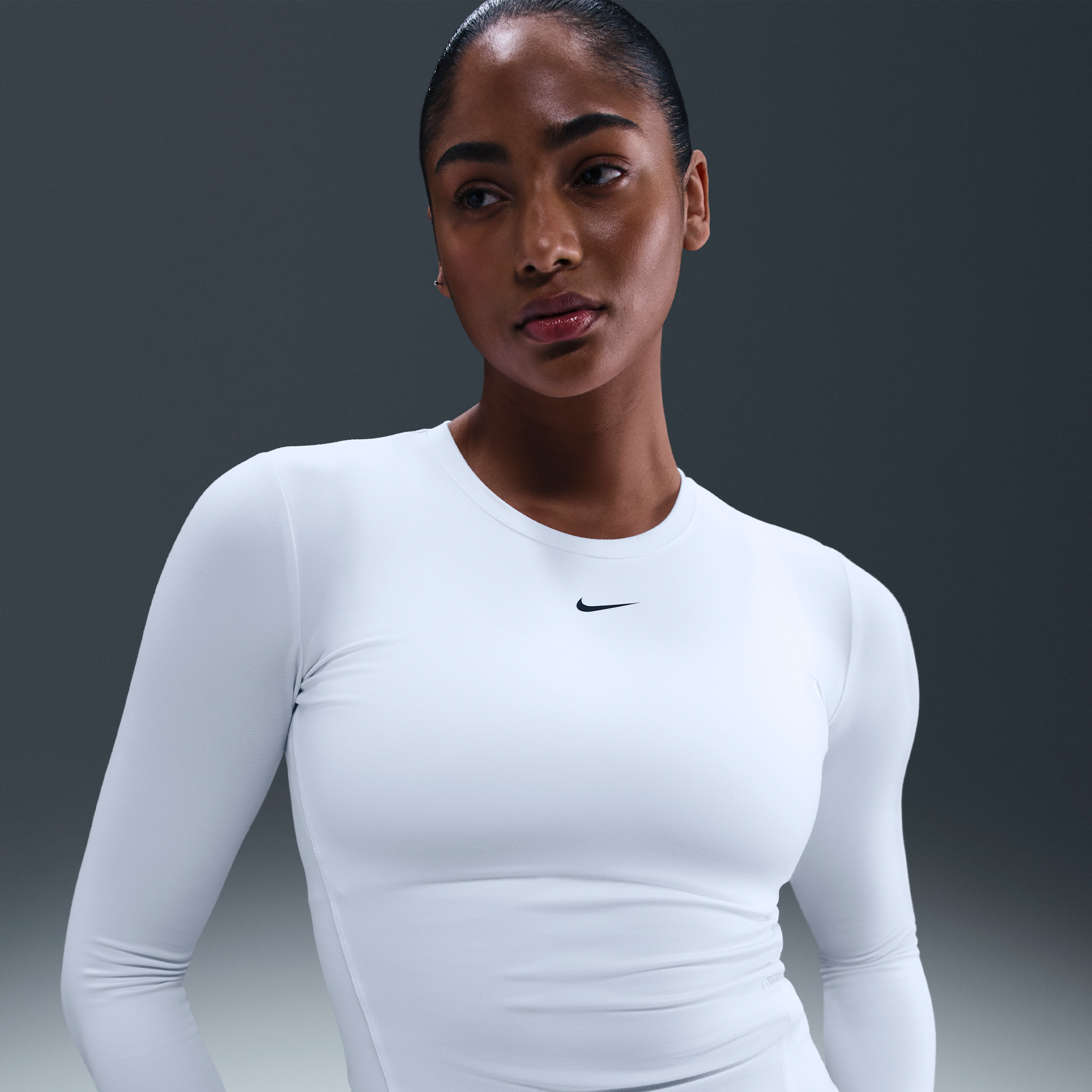 Thumbnail - Nike One Fitted Dri-FIT Longsleeve-Oberteil für Damen - Weiß