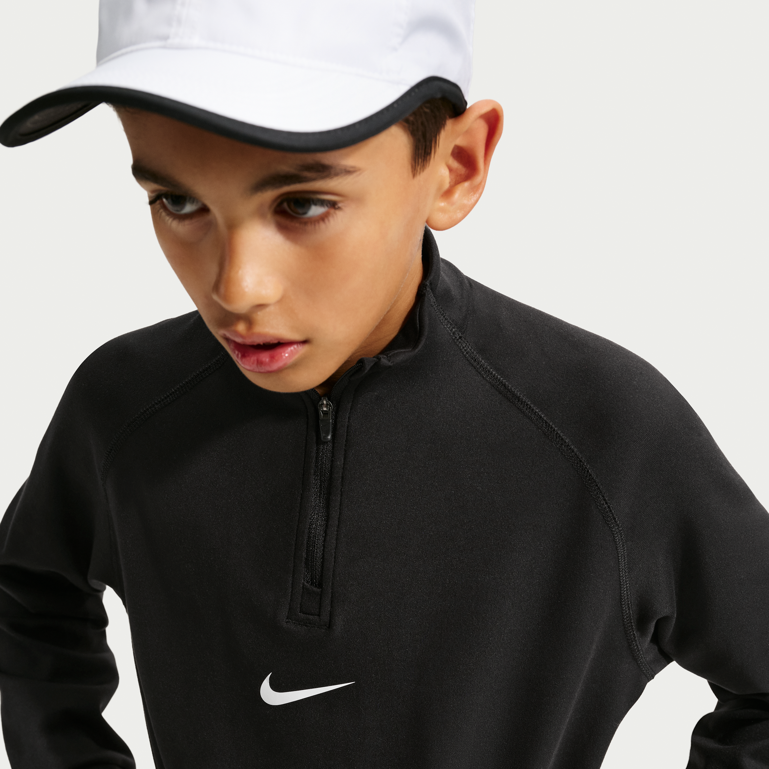 Thumbnail - Nike Pro Dri-FIT Midlayer Trainings-Longsleeve (ältere Kinder, Jungen) - Schwarz