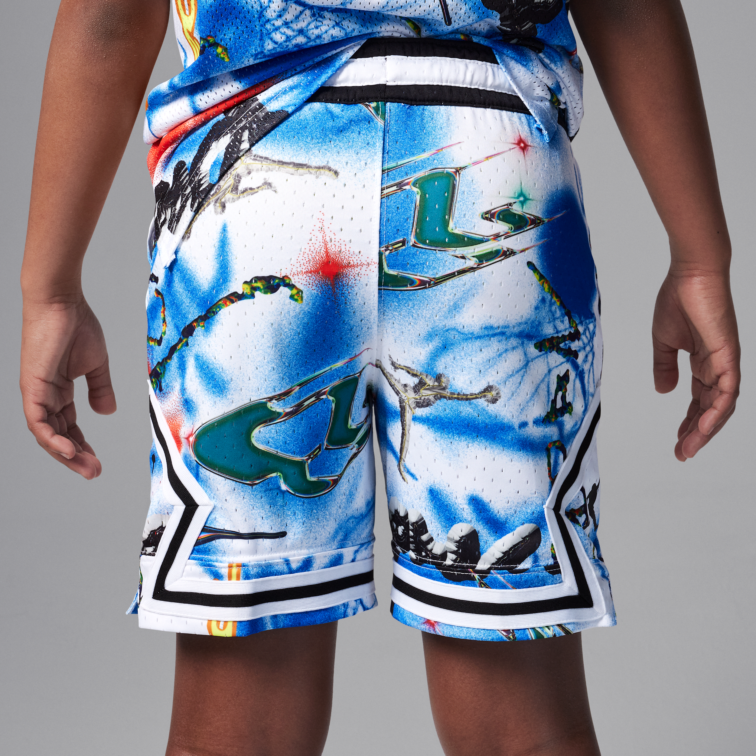 Thumbnail - Jordan Dri-FIT Sportshorts mit MJ-Print und diamantförmigen Akzenten (ältere Kinder) - Blau