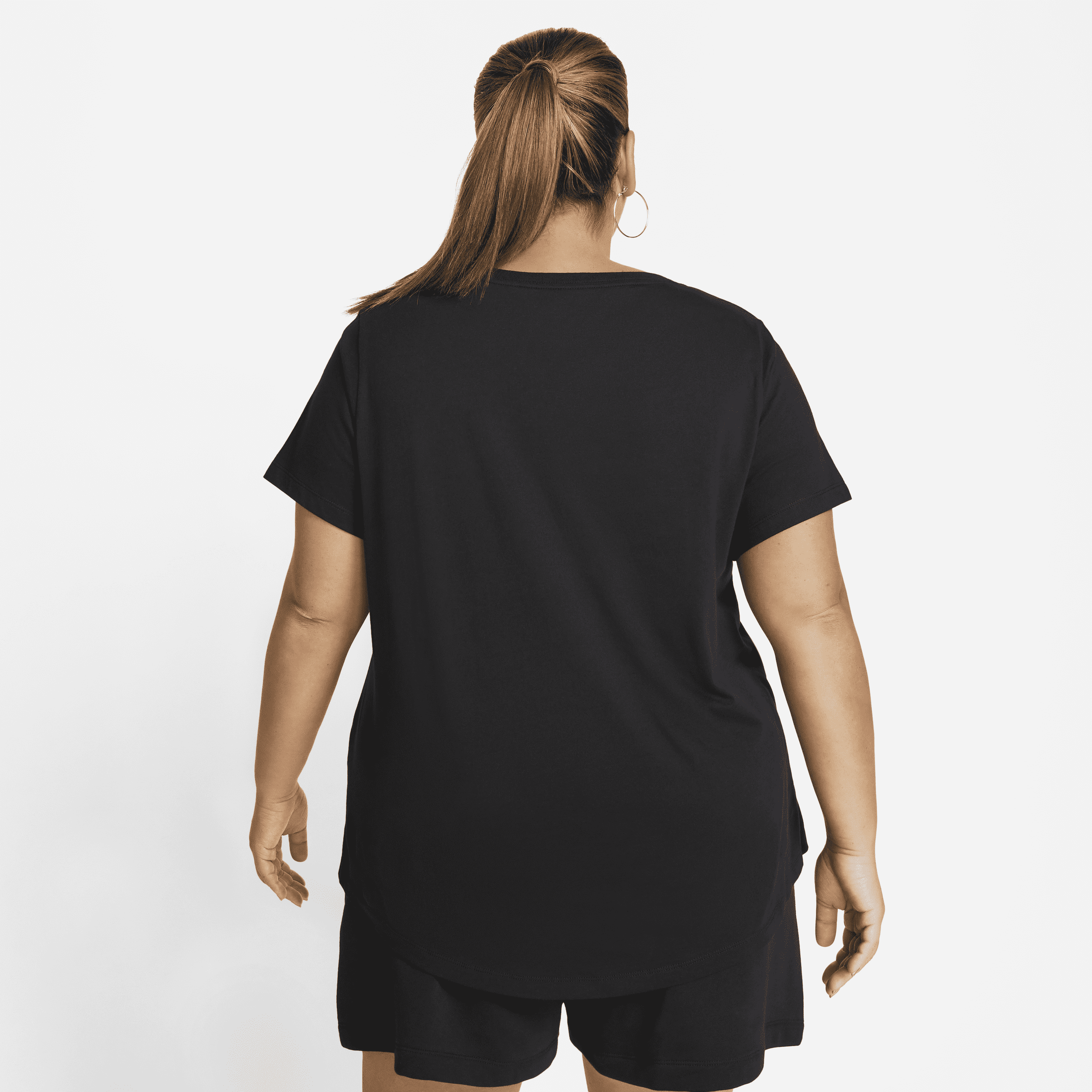 Tee-shirt Nike Sportswear Club Essentials pour femme - Noir