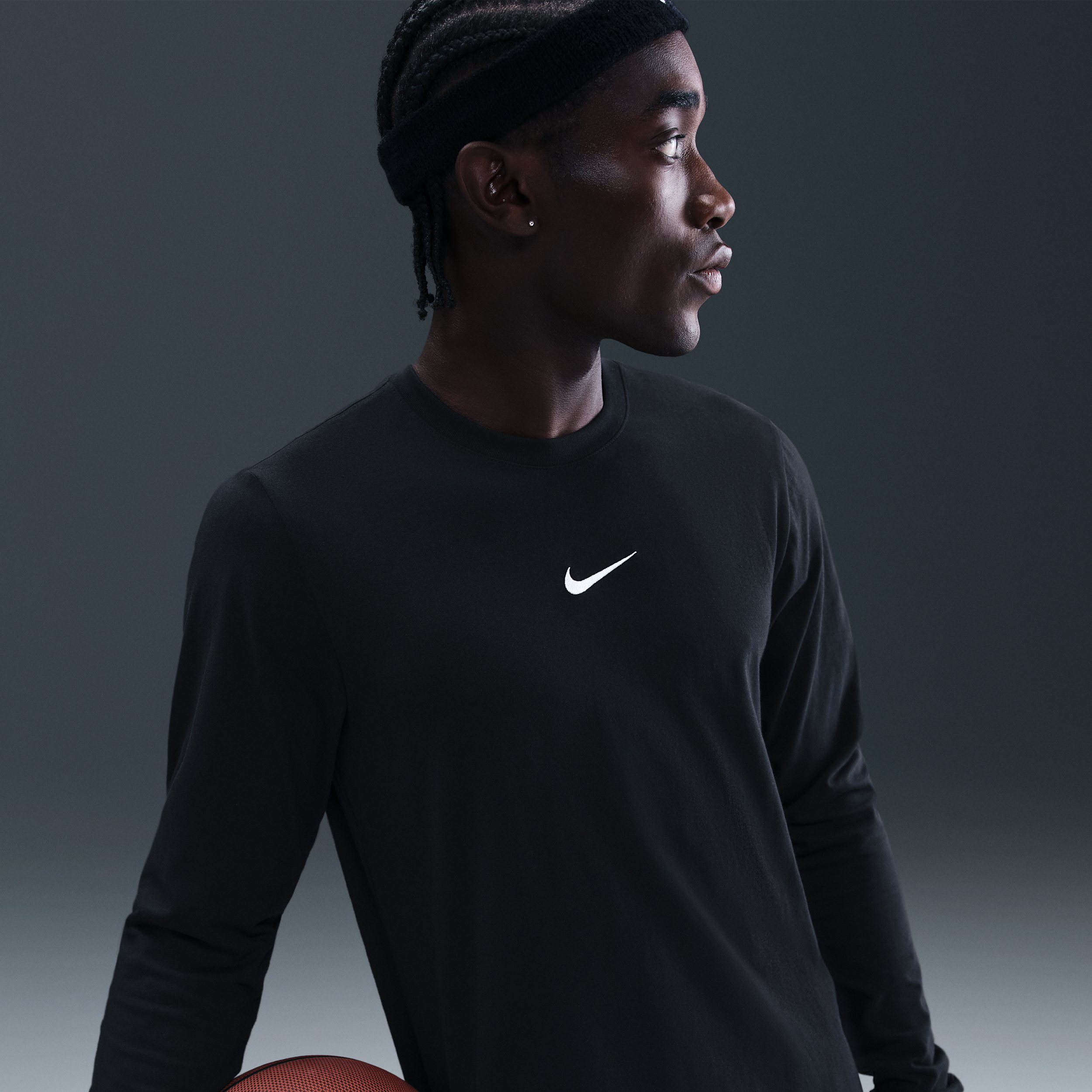 Nike Men’s Basketball Long-Sleeve T-Shirt – Black – Cotton