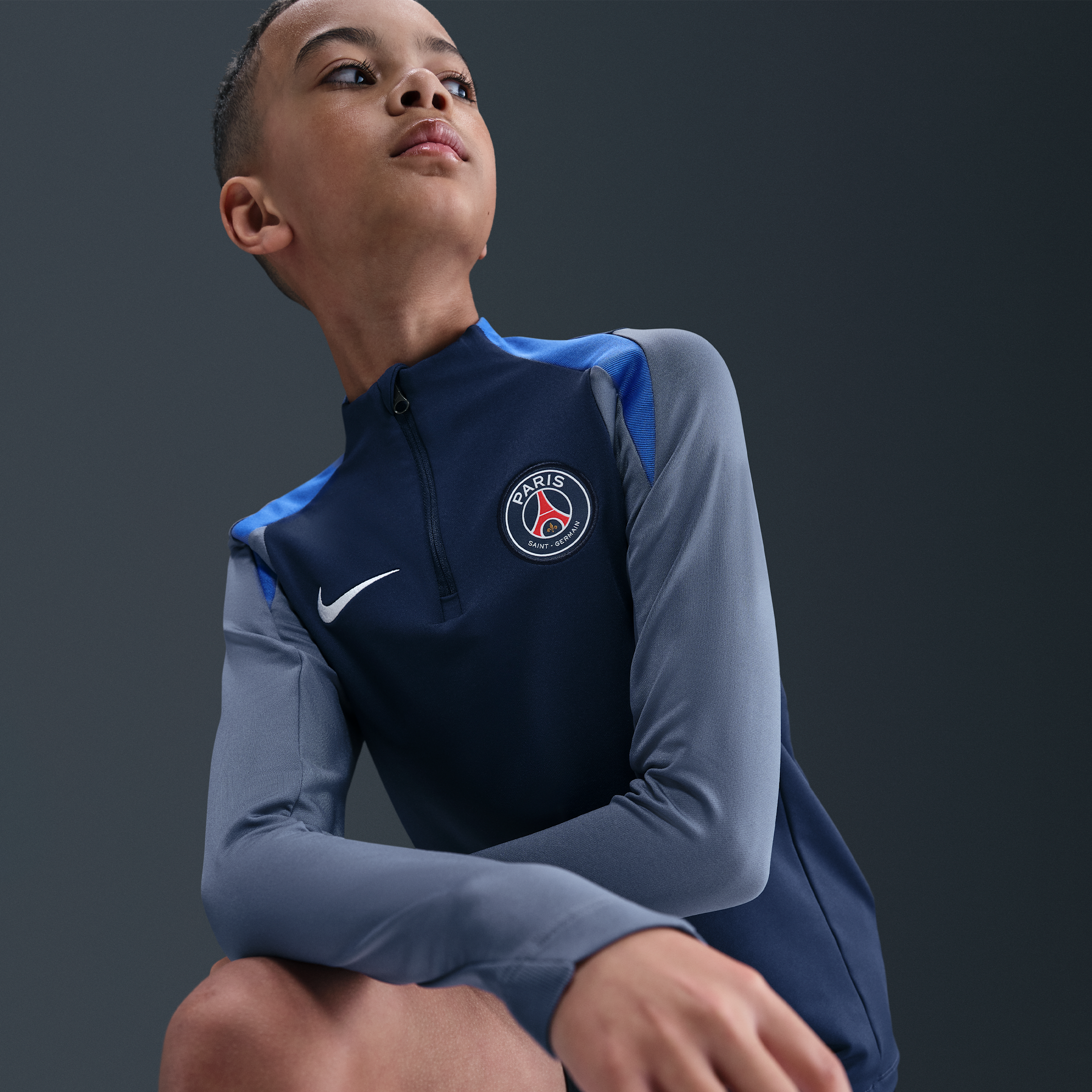 Thumbnail - Paris Saint-Germain Strike Nike Dri-FIT Fußball-Drill-Oberteil für ältere Kinder - Blau