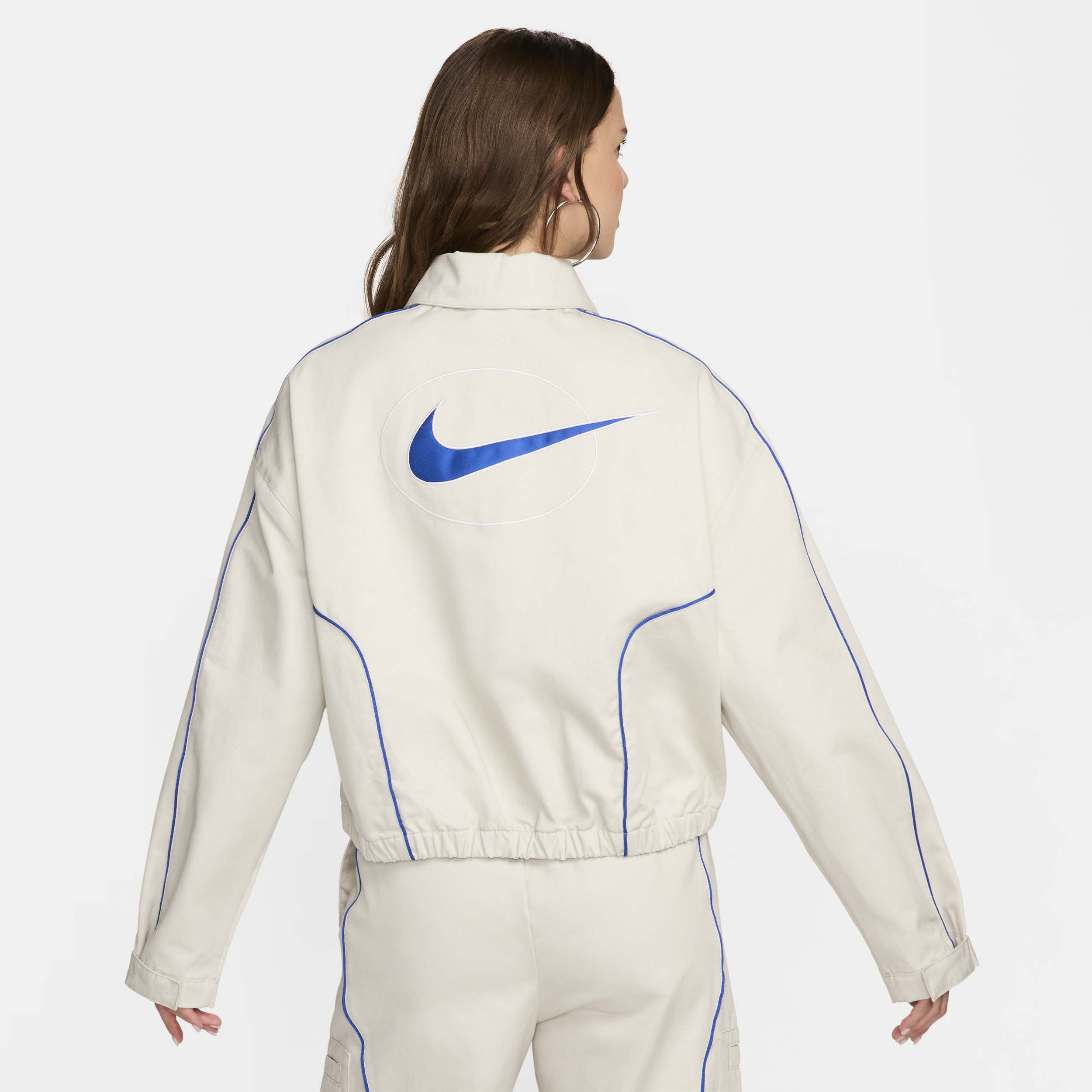 Nike Sportswear Geweven damesjack Grijs