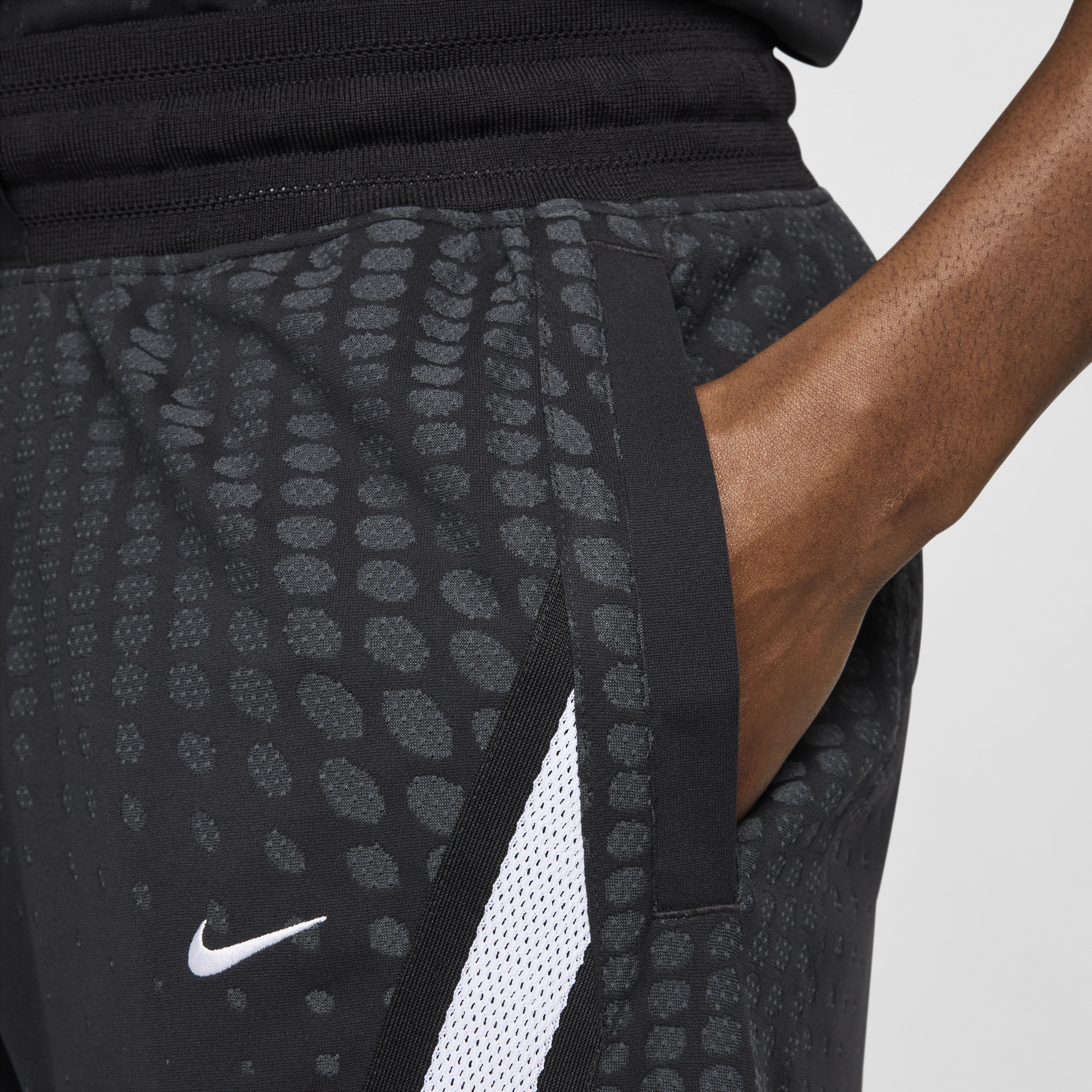 Nike Dri-FIT ADV basketbalshorts voor heren (21 cm) Zwart