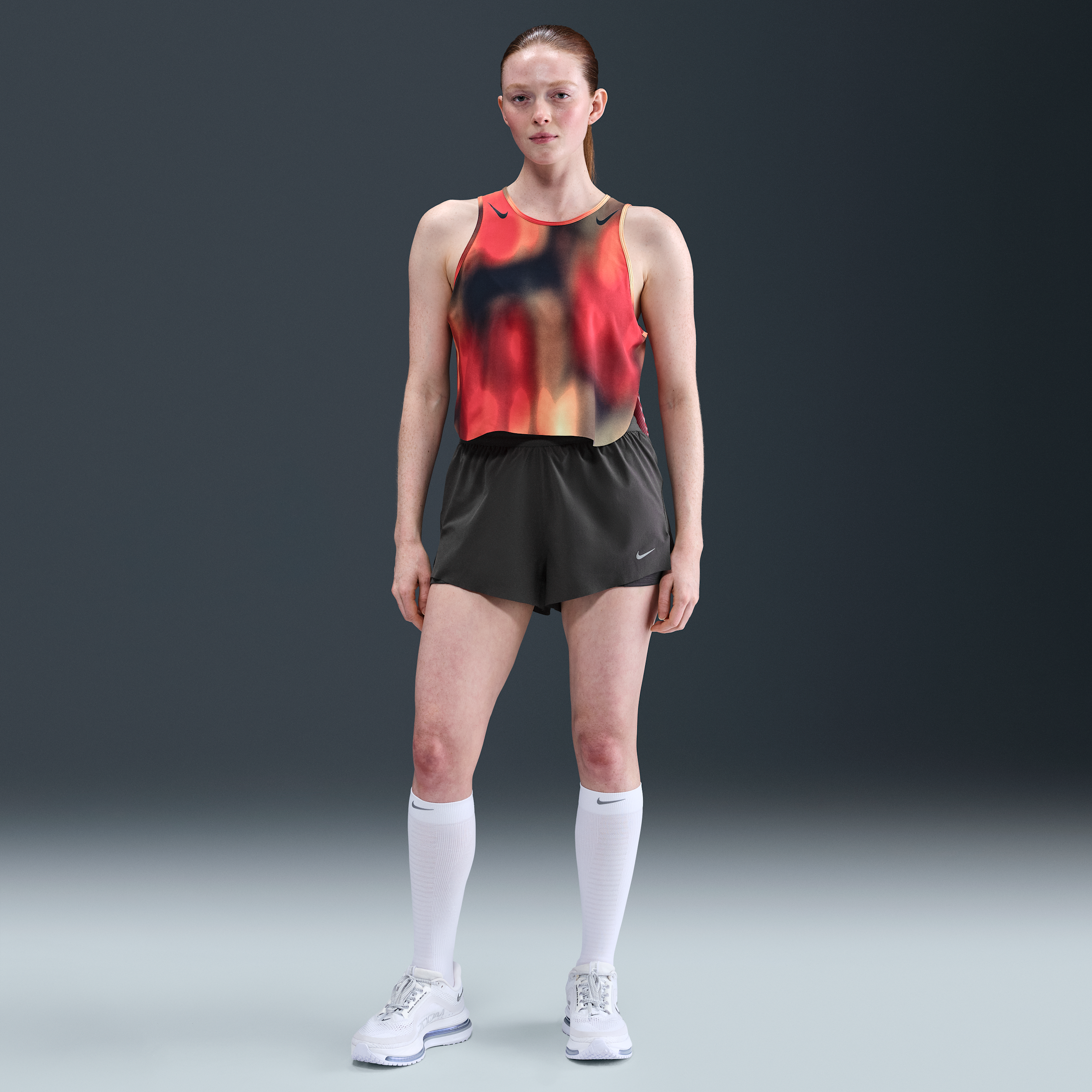 Nike Swift Dri-FIT 2-in-1 hardloopshorts met halfhoge taille voor dames - Grijs