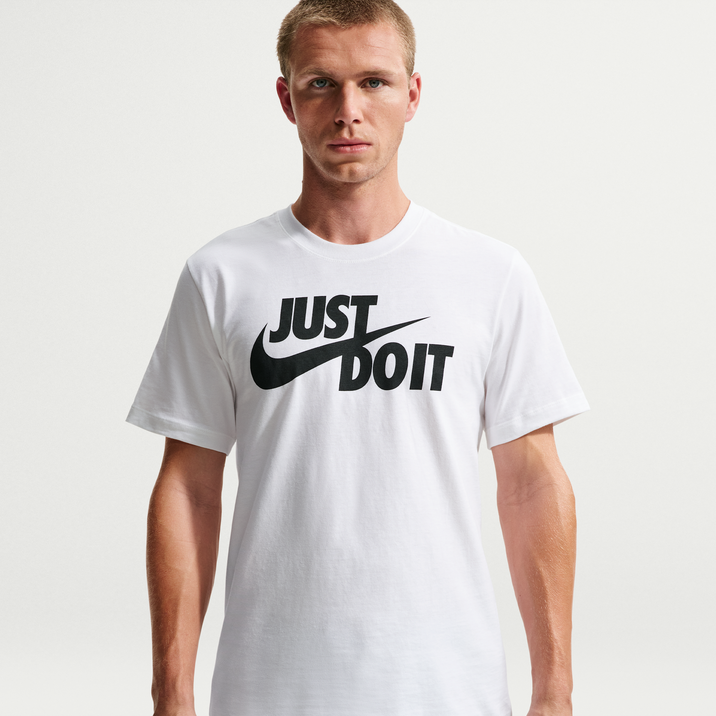 Thumbnail - Nike JDI Herren-T-Shirt - Weiß