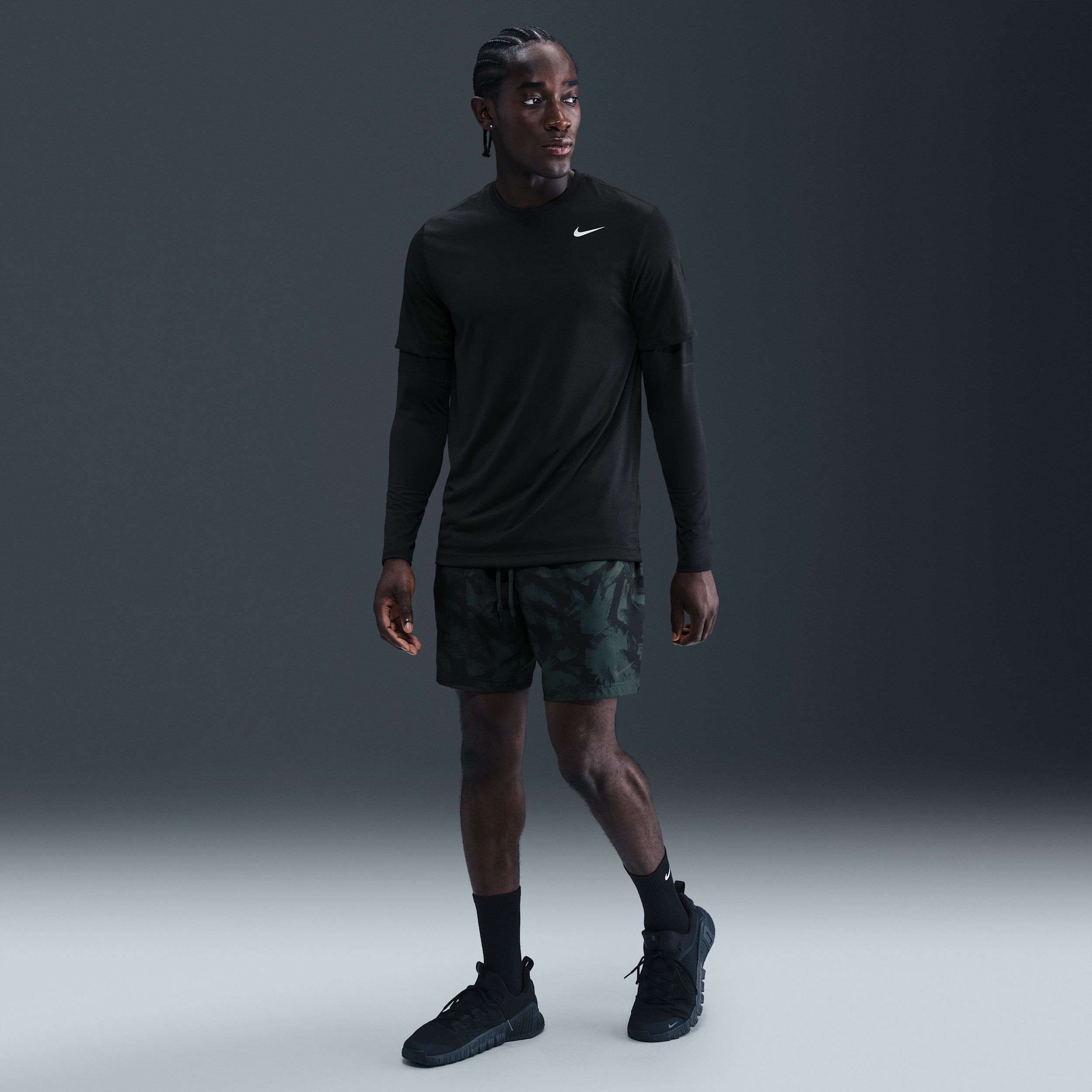 Thumbnail - Nike Form vielseitige Dri-FIT Herrenshorts ohne Futter (ca. 18 cm) - Grün