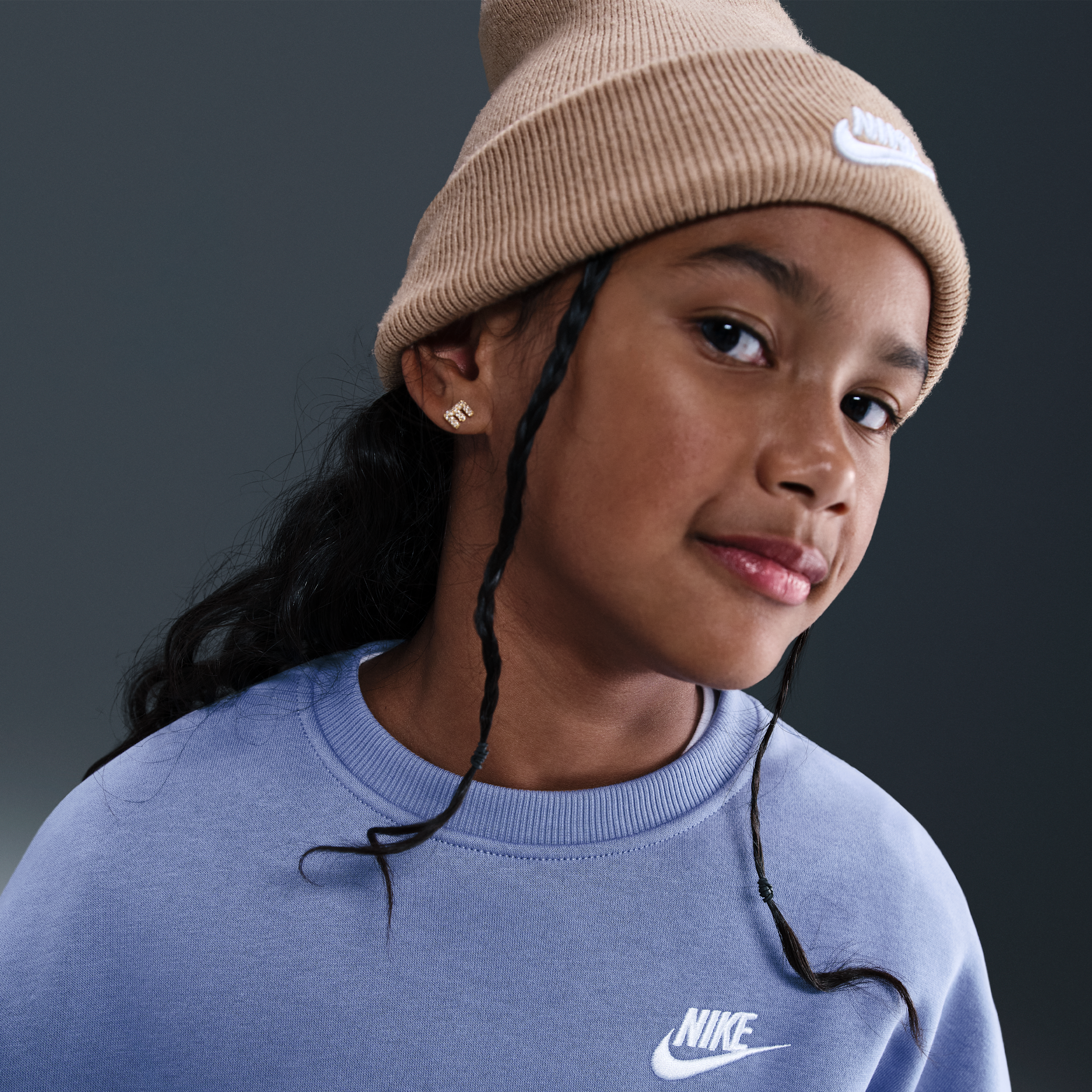 Thumbnail - Nike Club Fleece-Sweatshirt mit Rundhalsausschnitt und kastiger Passform (Mädchen) - Blau