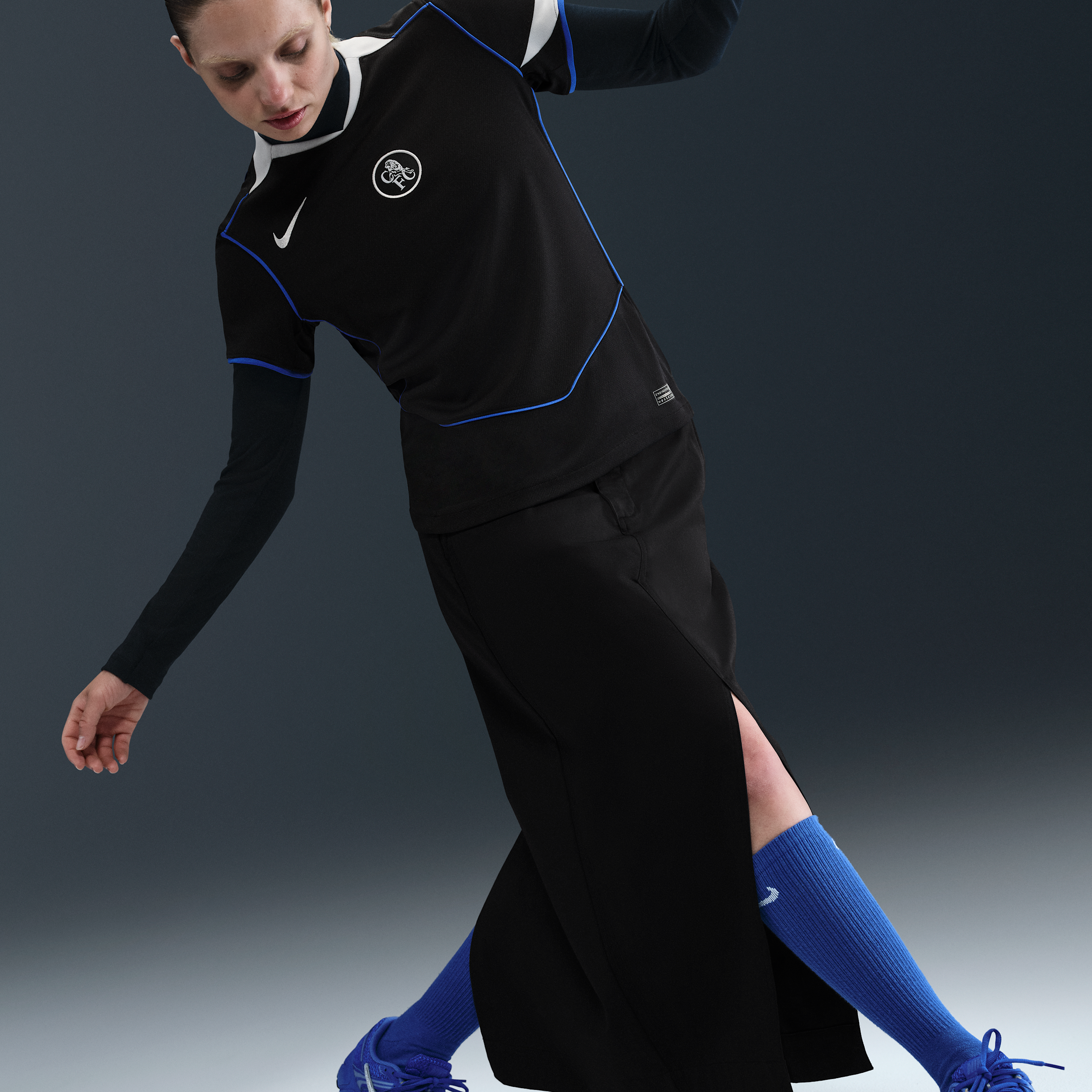 Thumbnail - FC Chelsea 2025/26 Stadium Third Total 90 Replika-Fußballtrikot mit Nike Dri-FIT-Technologie (Damen) - Schwarz