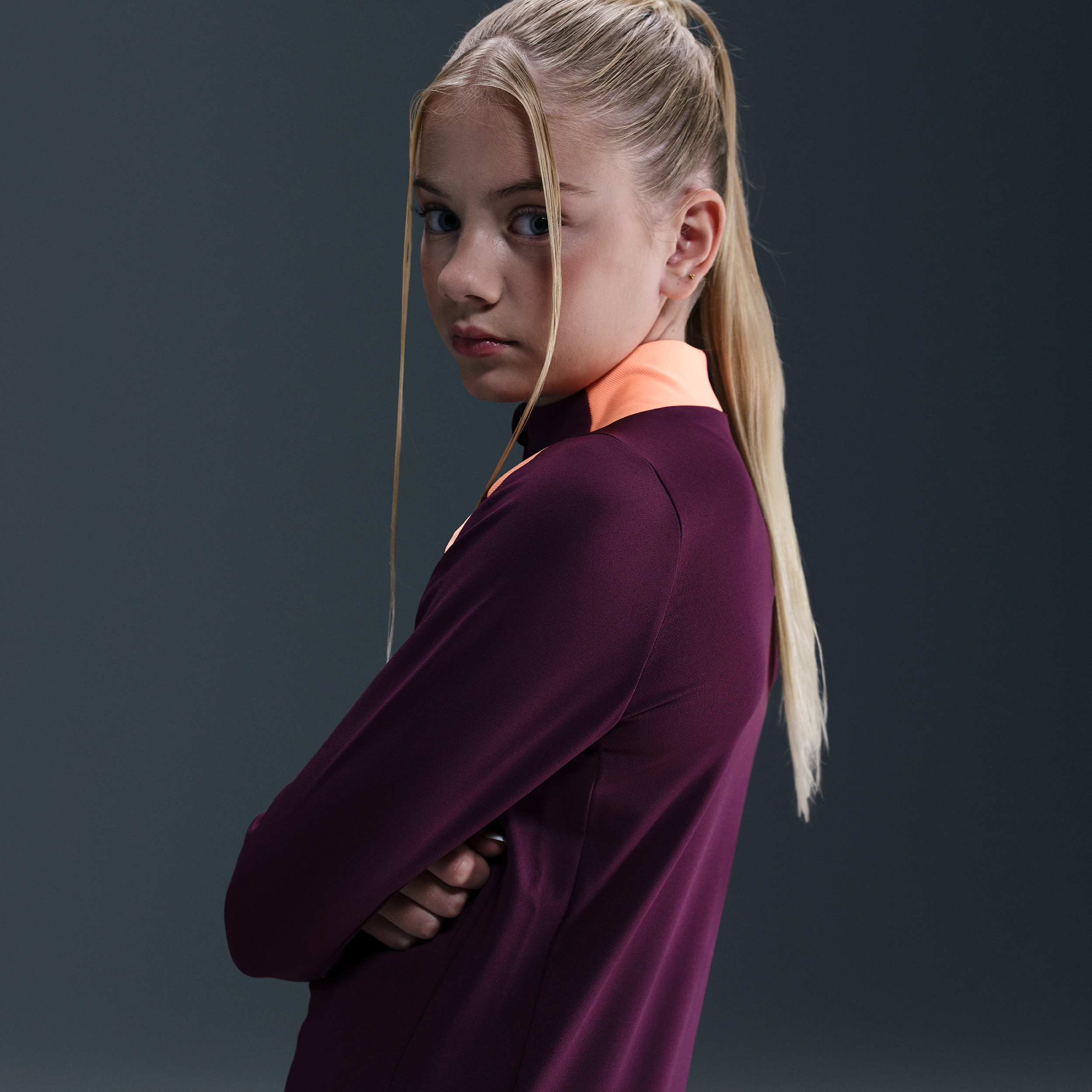 Thumbnail - Nike Dri-FIT Strike Fußball-Trainingsoberteil für ältere Kinder - Rot