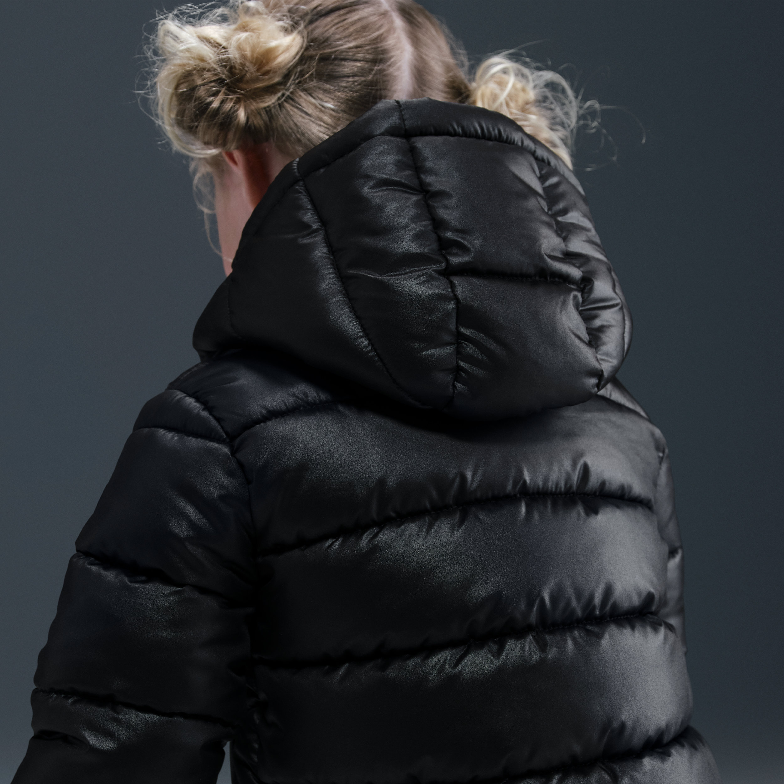 Thumbnail - Nike "All Day Play" Puffer-Jacke (Kleinkinder) - Schwarz