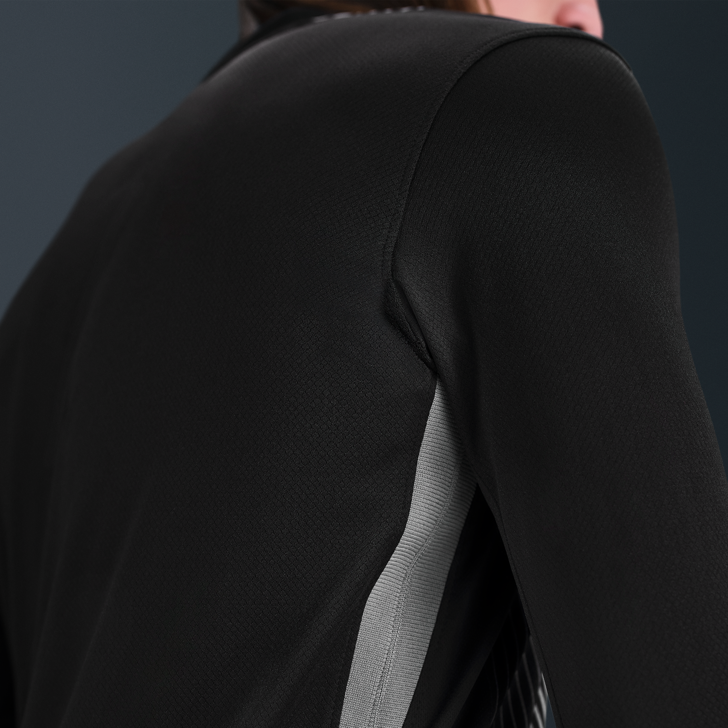 Thumbnail - Niederlande 2025/26 Stadium Goalkeeper Nike Replika-Longsleeve-Fußballtrikot mit Dri-FIT-Technologie (Herren) - Schwarz
