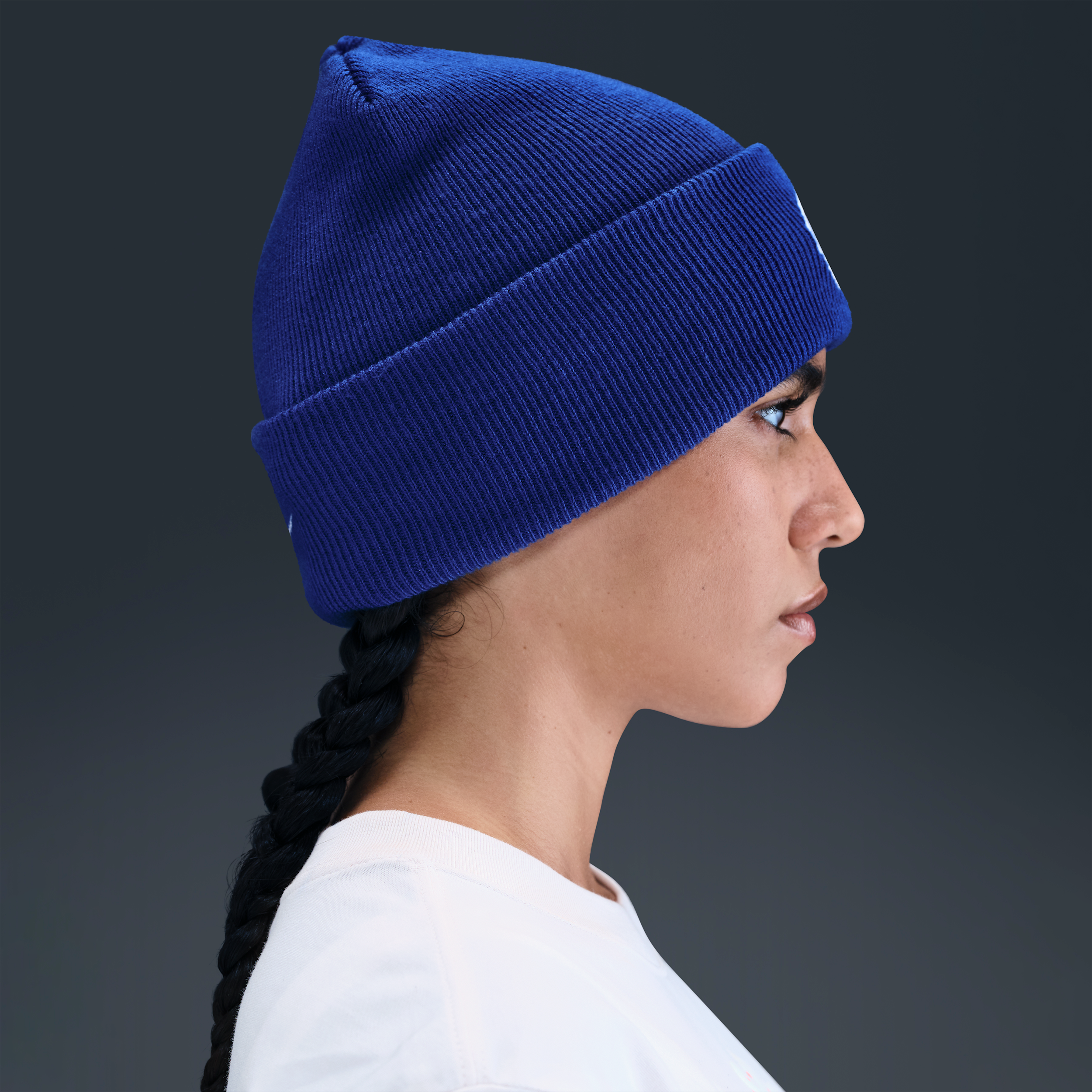 Thumbnail - Chelsea Nike Dry-FIT Peak Beanie - Blau