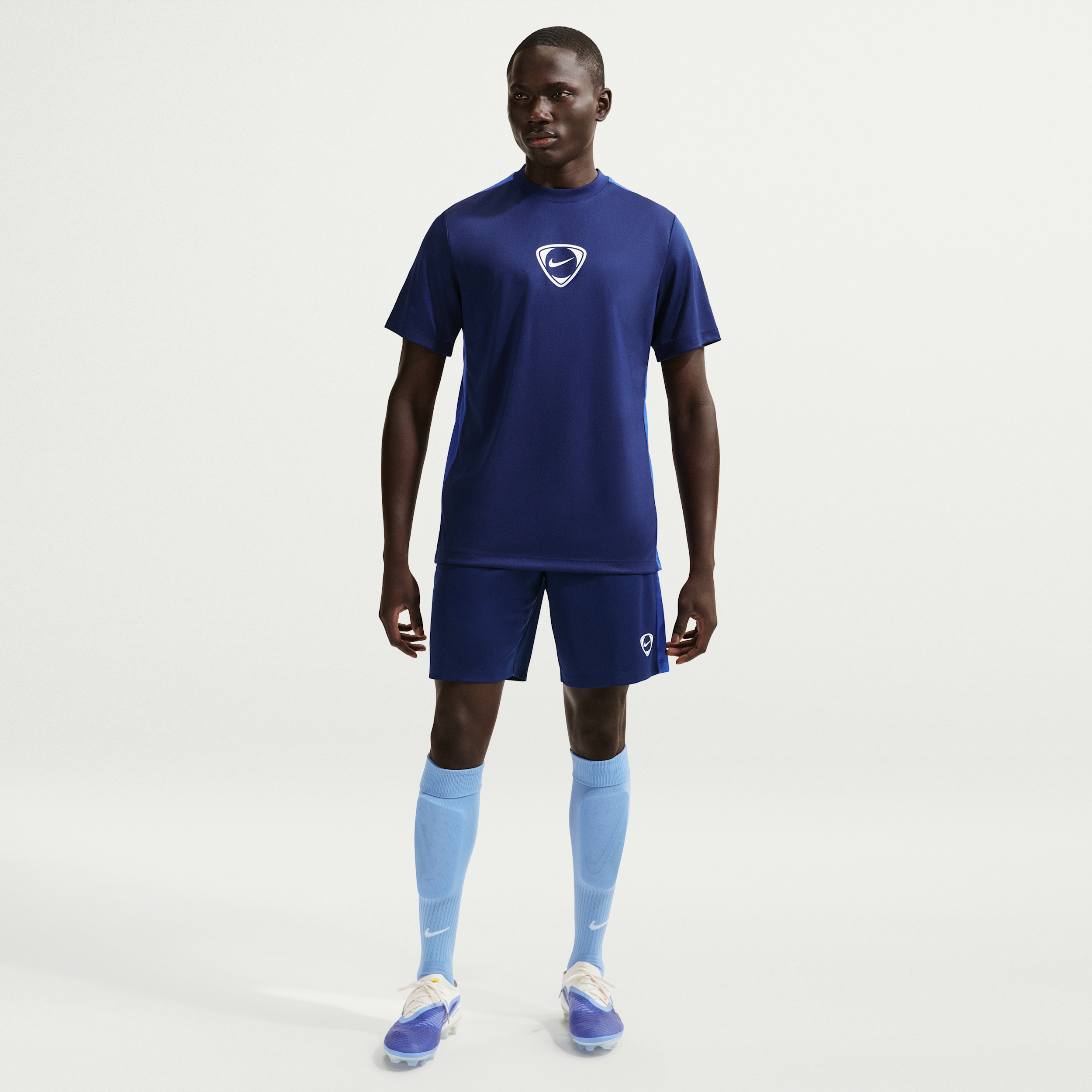 Nike Academy+ Mens Dri-FIT Football Shorts - Blue - Polyester