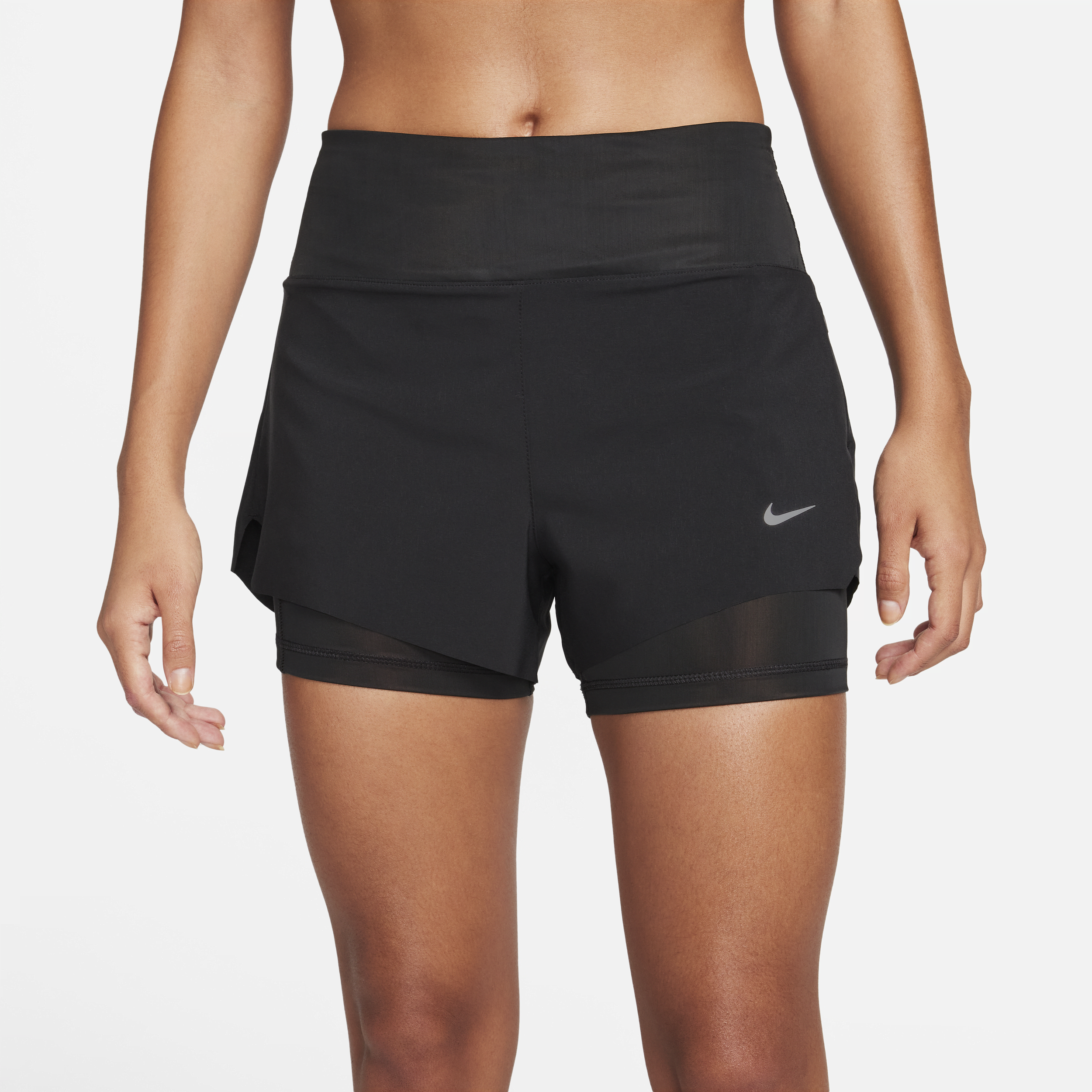 Short de running 2-en-1 avec poches taille mi-basse 8 cm Nike Dri-FIT Swift pour femme - Noir