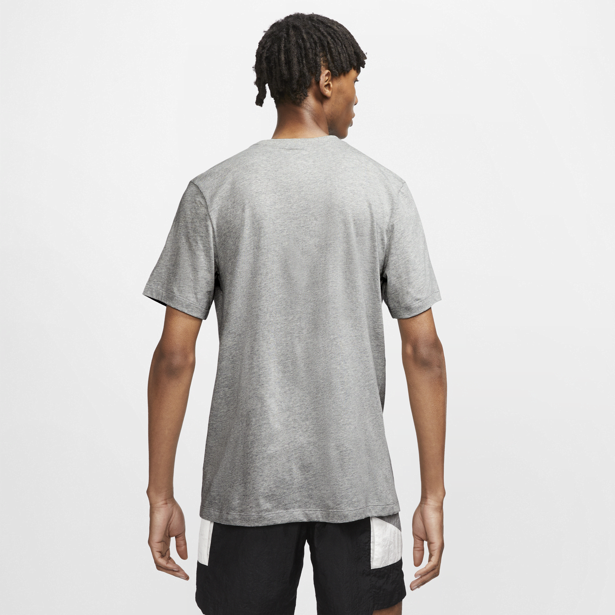 T-shirt Nike Sportswear Club pour Homme - Gris