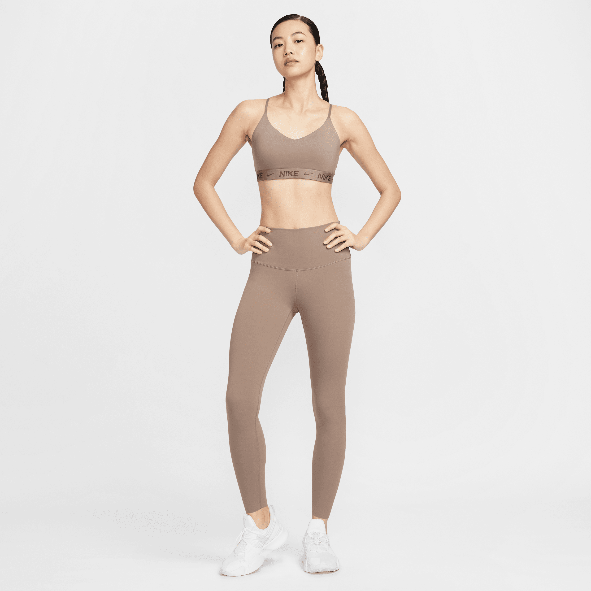 【ナイキ(NIKE)公式ストア】ナイキ ゼンビー ウィメンズ ジェントルサポート ハイウエスト フルレングス レギンス DQ6014-233 ブラウン 【ナイキ(NIKE)公式ストア】ナイキ ゼンビー ウィメンズ ジェントルサポート ハイウエスト フルレングス レギンス DQ6014-233 ブラウン