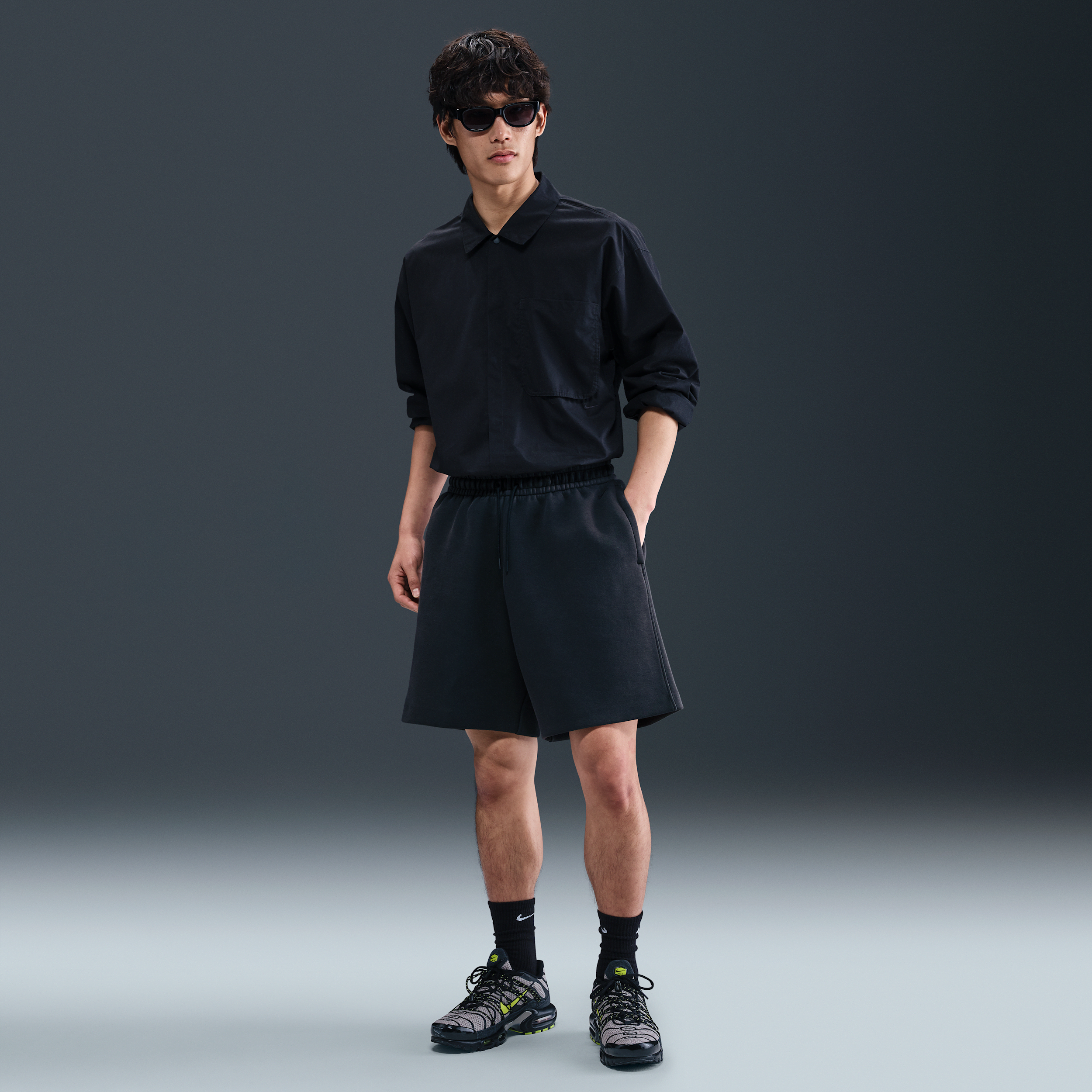 【ナイキ(NIKE)公式ストア】ナイキ テック メンズ フリース ショートパンツ HJ0693-010 ブラック 【ナイキ(NIKE)公式ストア】ナイキ テック メンズ フリース ショートパンツ HJ0693-010 ブラック