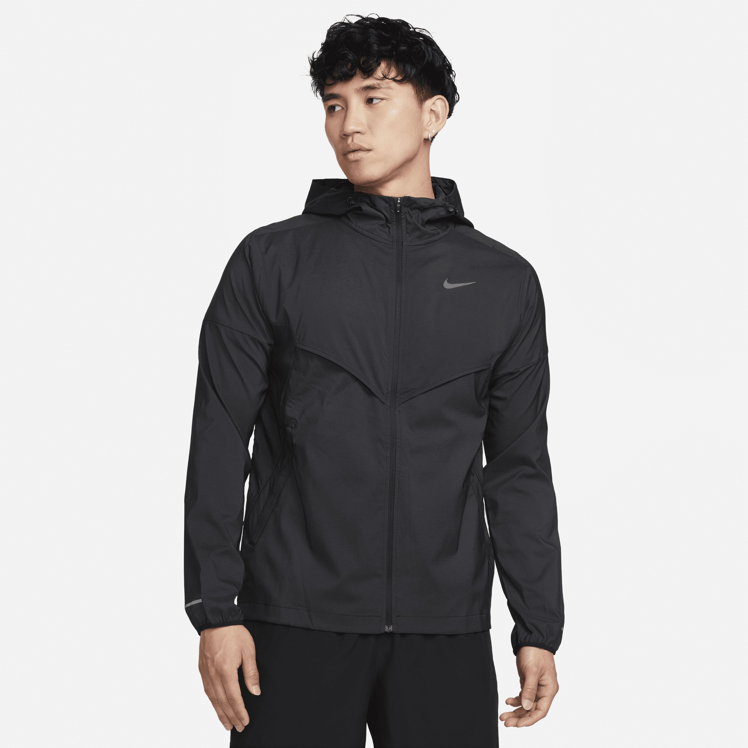 【ナイキ(NIKE)公式ストア】ナイキ ウィンドランナー メンズ レペル ランニングジャケット FB7541-010 ブラック 【ナイキ(NIKE)公式ストア】ナイキ ウィンドランナー メンズ レペル ランニングジャケット FB7541-010 ブラック
