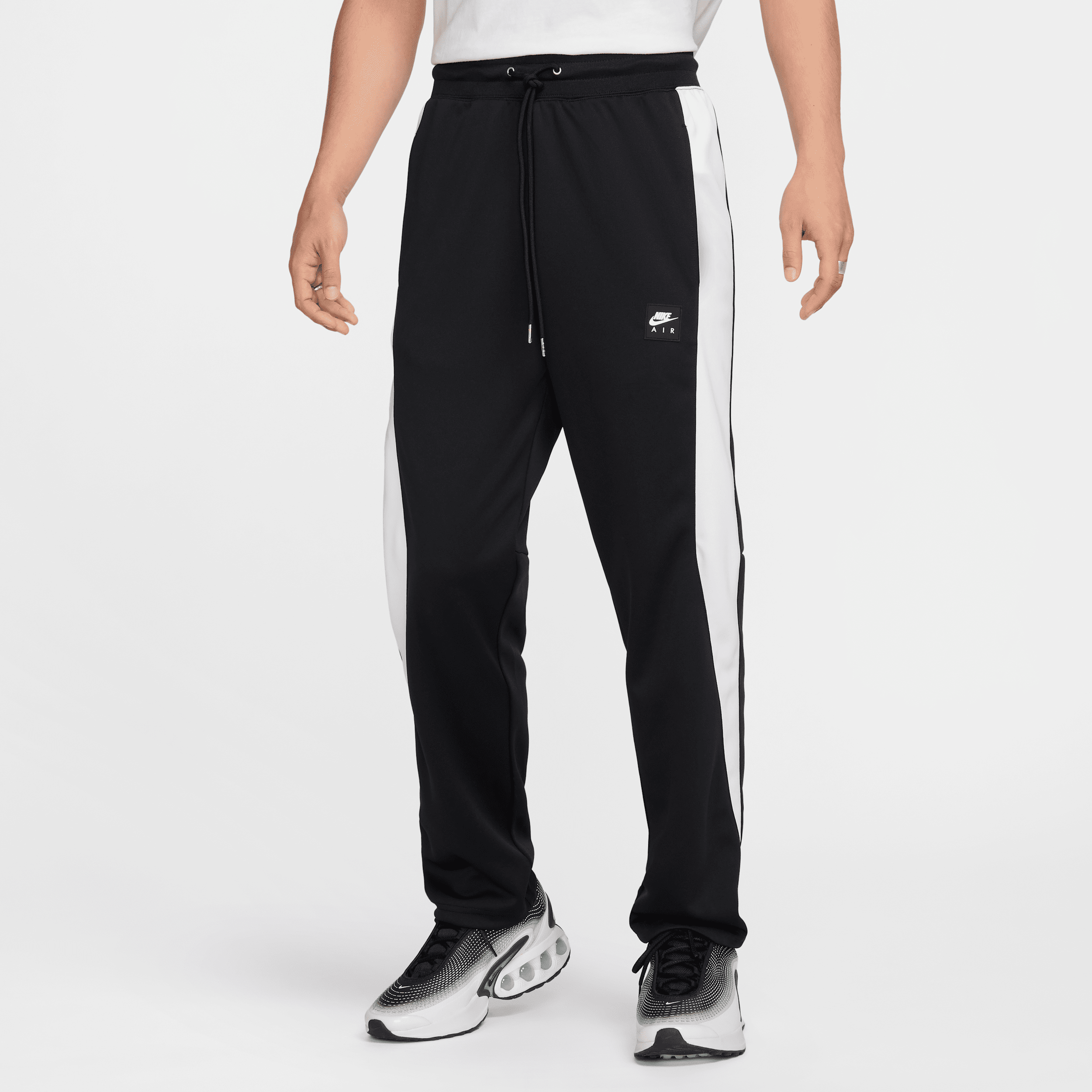 【ナイキ(NIKE)公式ストア】ナイキ エア メンズ ポリニット トラックパンツ HJ0284-010 ブラック 【ナイキ(NIKE)公式ストア】ナイキ エア メンズ ポリニット トラックパンツ HJ0284-010 ブラック