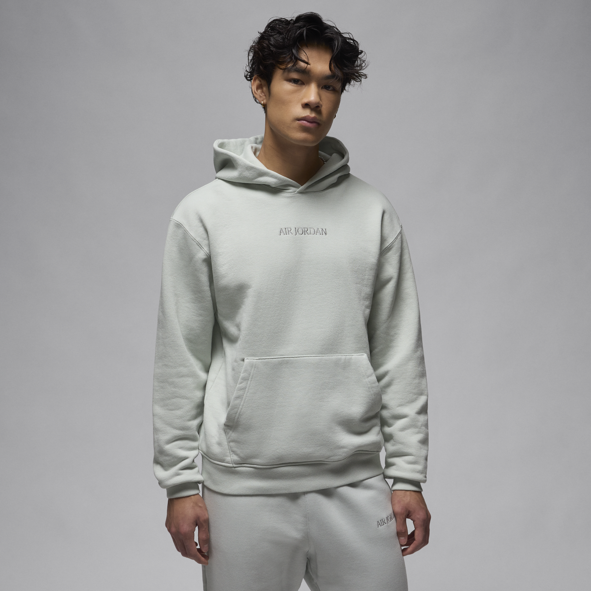 【ナイキ(NIKE)公式ストア】ジョーダン ワードマーク メンズ フリース パーカー FJ1967-034 グレー 【ナイキ(NIKE)公式ストア】ジョーダン ワードマーク メンズ フリース パーカー FJ1967-034 グレー