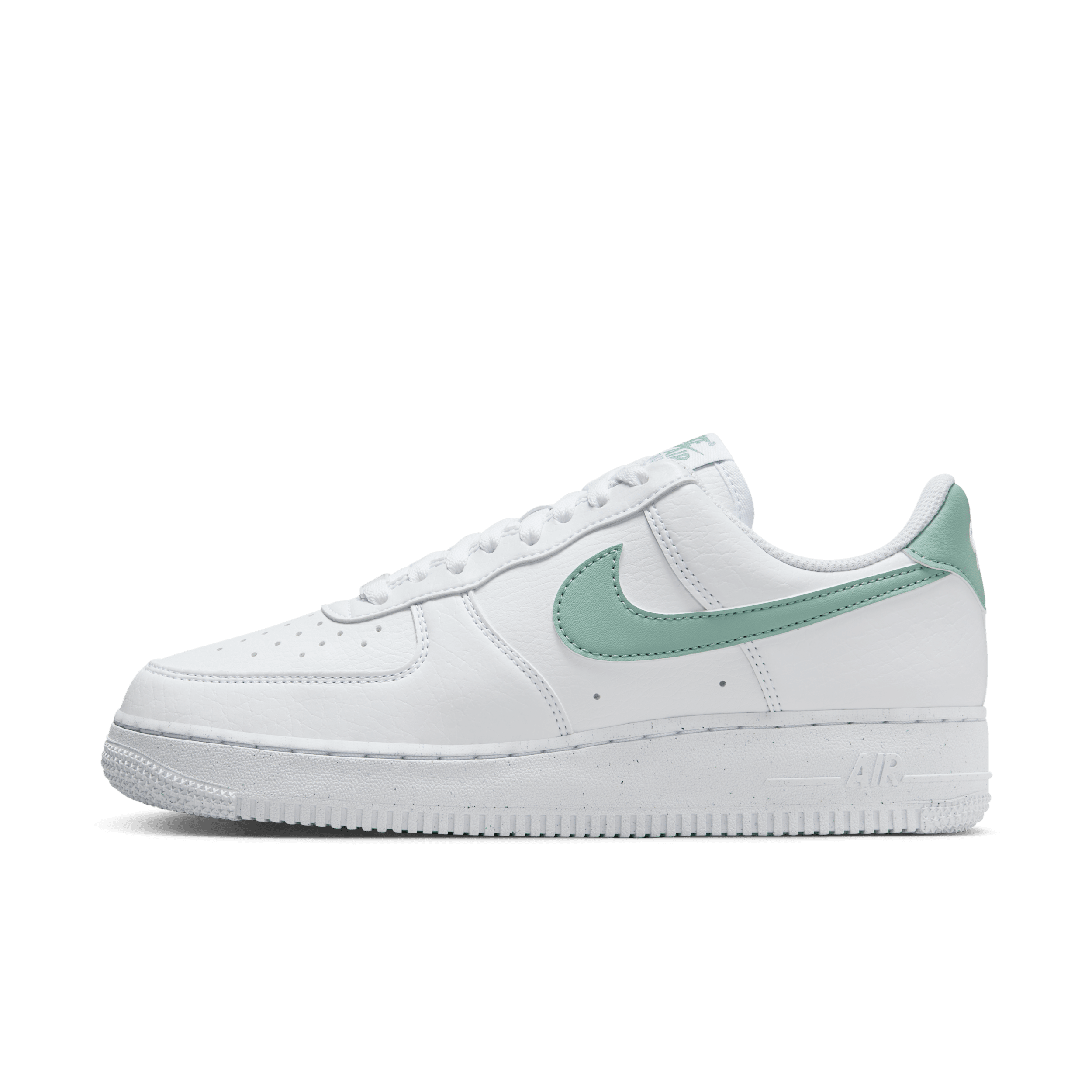 【ナイキ(NIKE)公式ストア】ナイキ エア フォース 1 '07 ネクスト ネイチャー ウィメンズシューズ DV3808-112 ホワイト 【ナイキ(NIKE)公式ストア】ナイキ エア フォース 1 '07 ネクスト ネイチャー ウィメンズシューズ DV3808-112 ホワイト