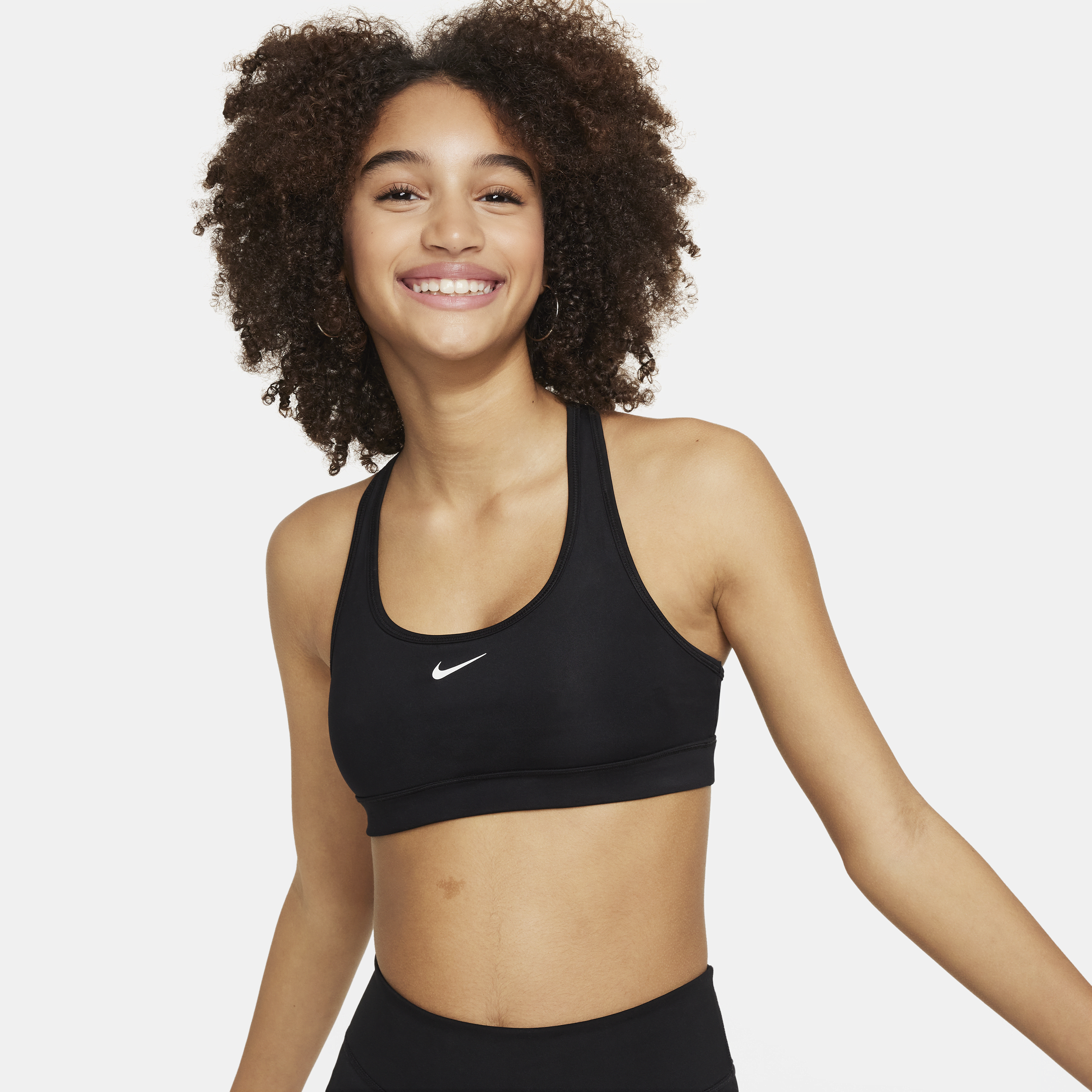 Nike Swoosh-sports-bh til større børn (piger) - sort