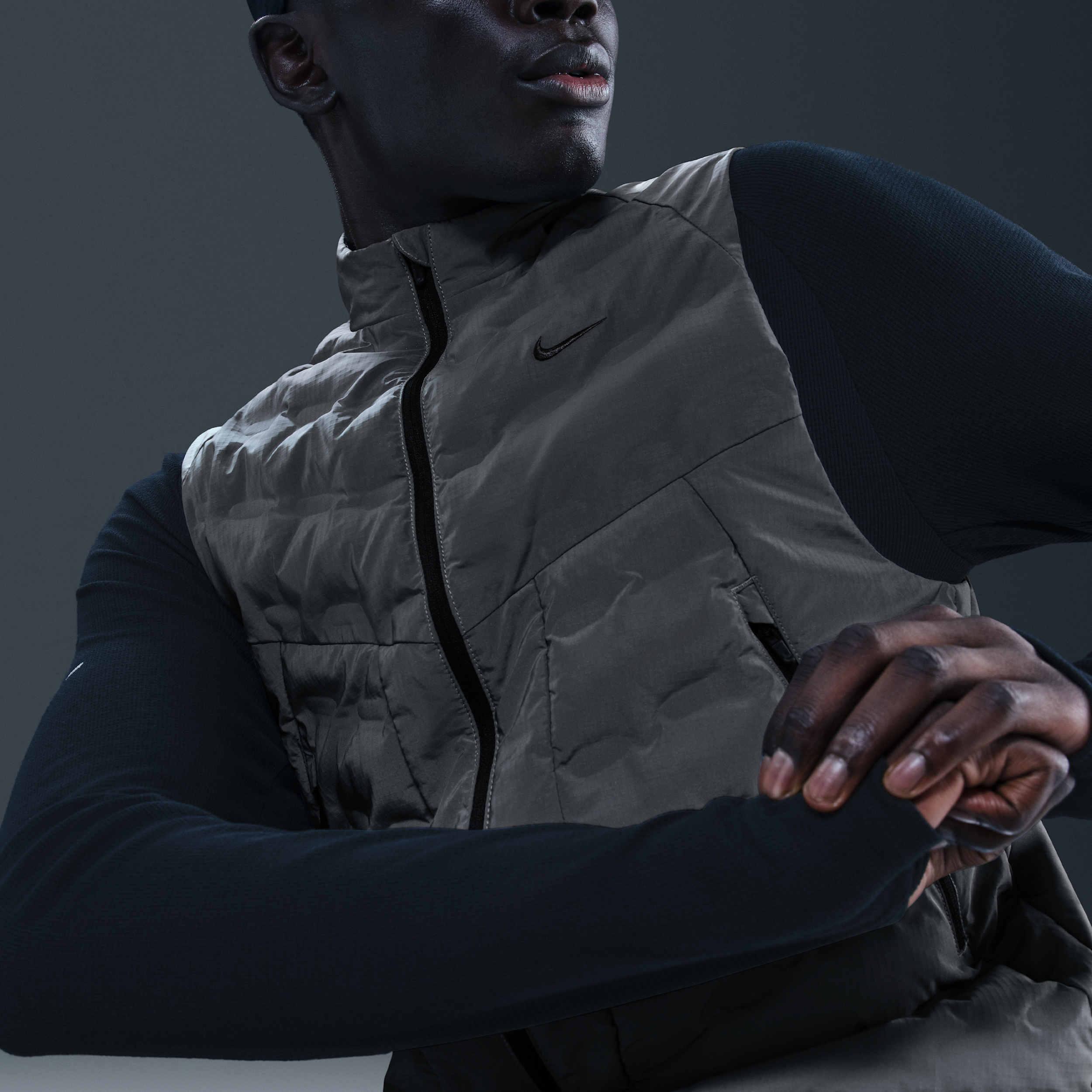 Nike Men's Therma-FIT ADV Reflective Running Vest product image