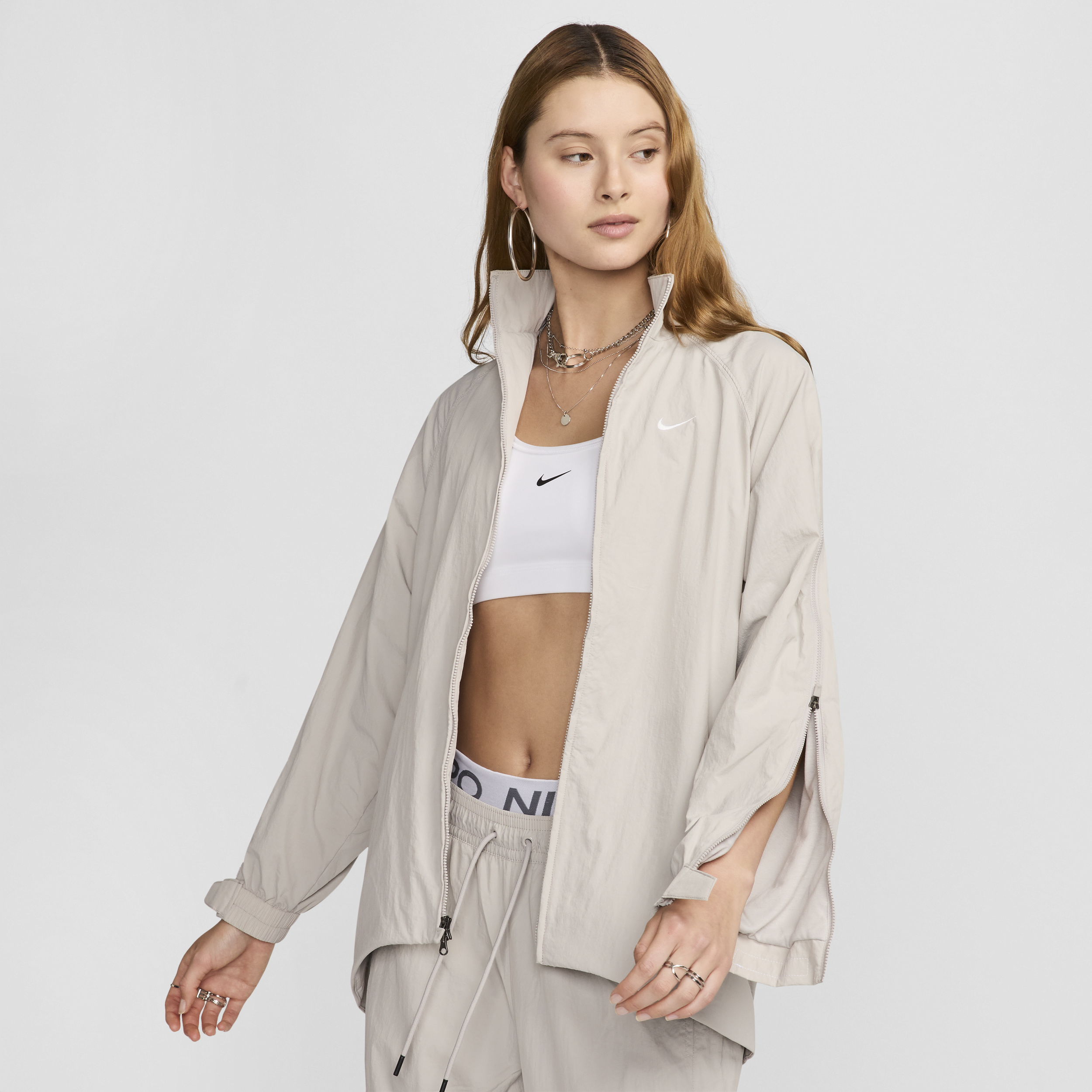 【ナイキ(NIKE)公式ストア】ナイキ スポーツウェア コレクション ウィメンズ オーバーサイズド レペル ジップ ジャケット FV7536-014 グレー 【ナイキ(NIKE)公式ストア】ナイキ スポーツウェア コレクション ウィメンズ オーバーサイズド レペル ジップ ジャケット FV7536-014 グレー