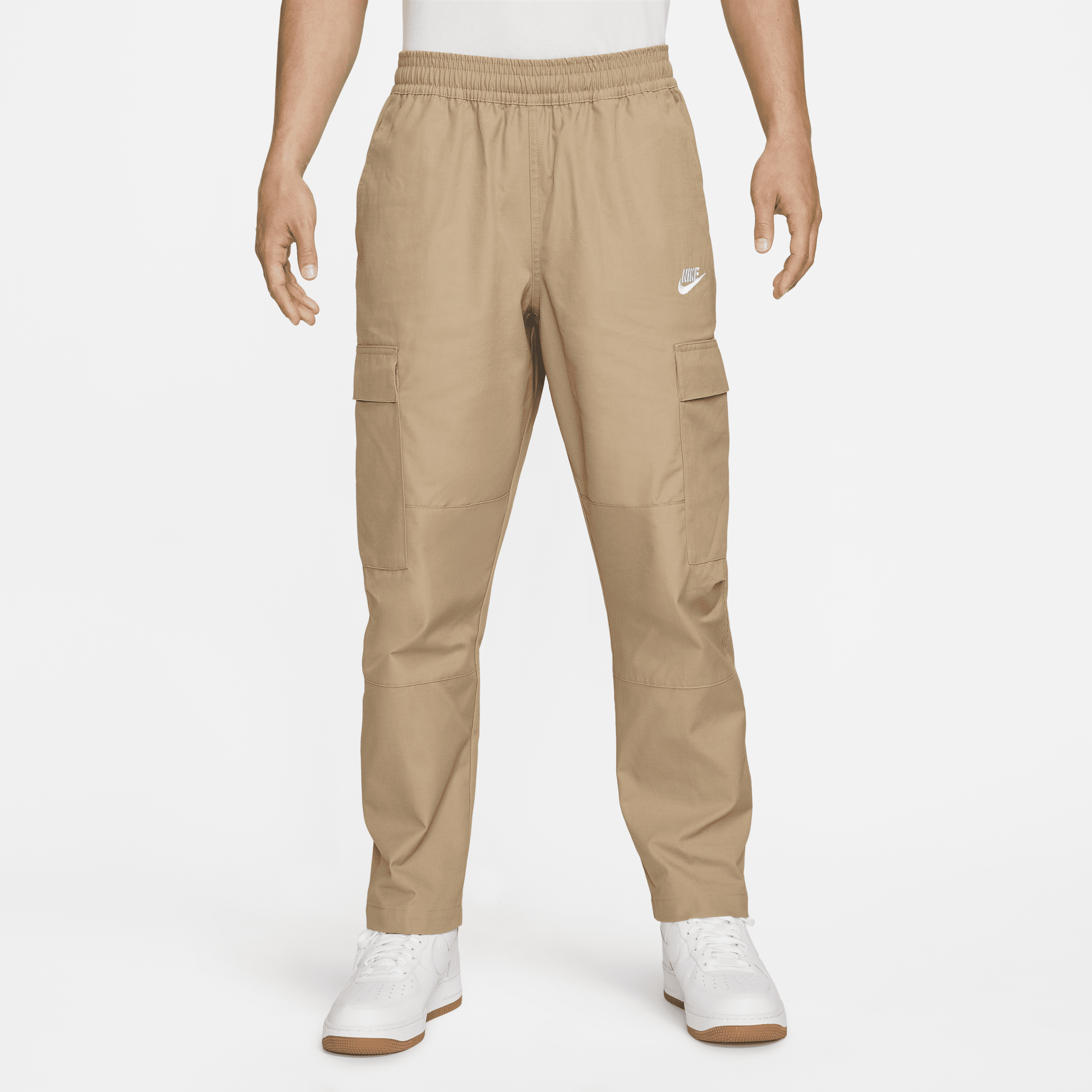 【ナイキ(NIKE)公式ストア】ナイキ クラブ メンズ ウーブン カーゴ パンツ DX0614-247 ブラウン 【ナイキ(NIKE)公式ストア】ナイキ クラブ メンズ ウーブン カーゴ パンツ DX0614-247 ブラウン