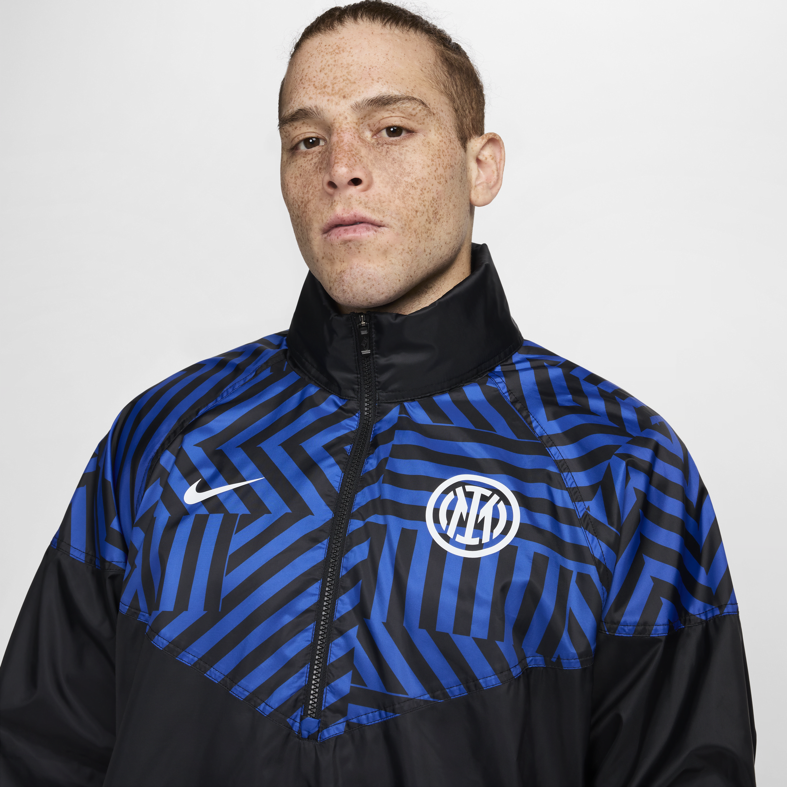 Inter Milan Nike Windrunner Anorak Jacket - Black | FQ3185-010