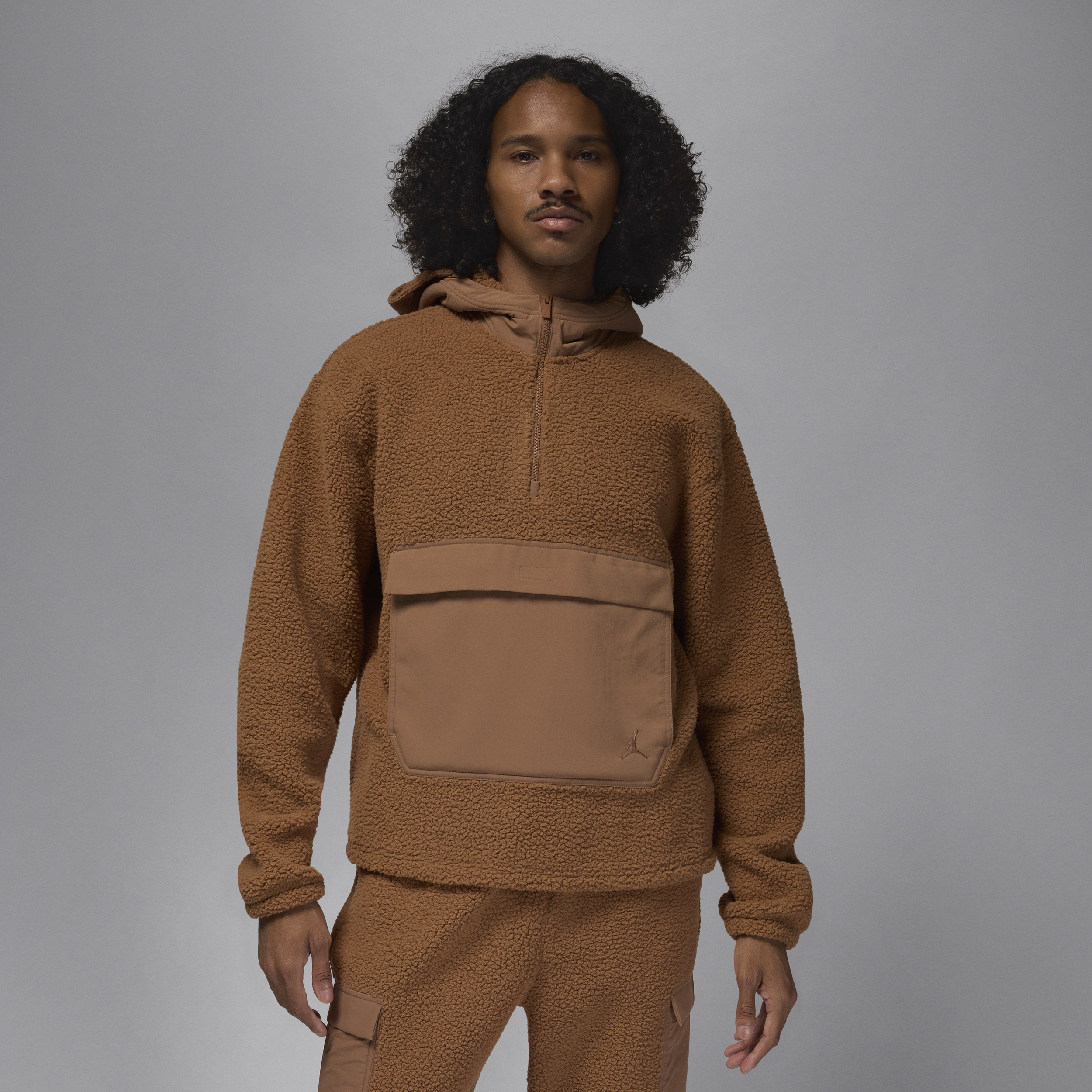 【ナイキ(NIKE)公式ストア】ジョーダン フライト メンズ ハイパイル フリース プルオーバー パーカー FV7452-223 ブラウン 【ナイキ(NIKE)公式ストア】ジョーダン フライト メンズ ハイパイル フリース プルオーバー パーカー FV7452-223 ブラウン