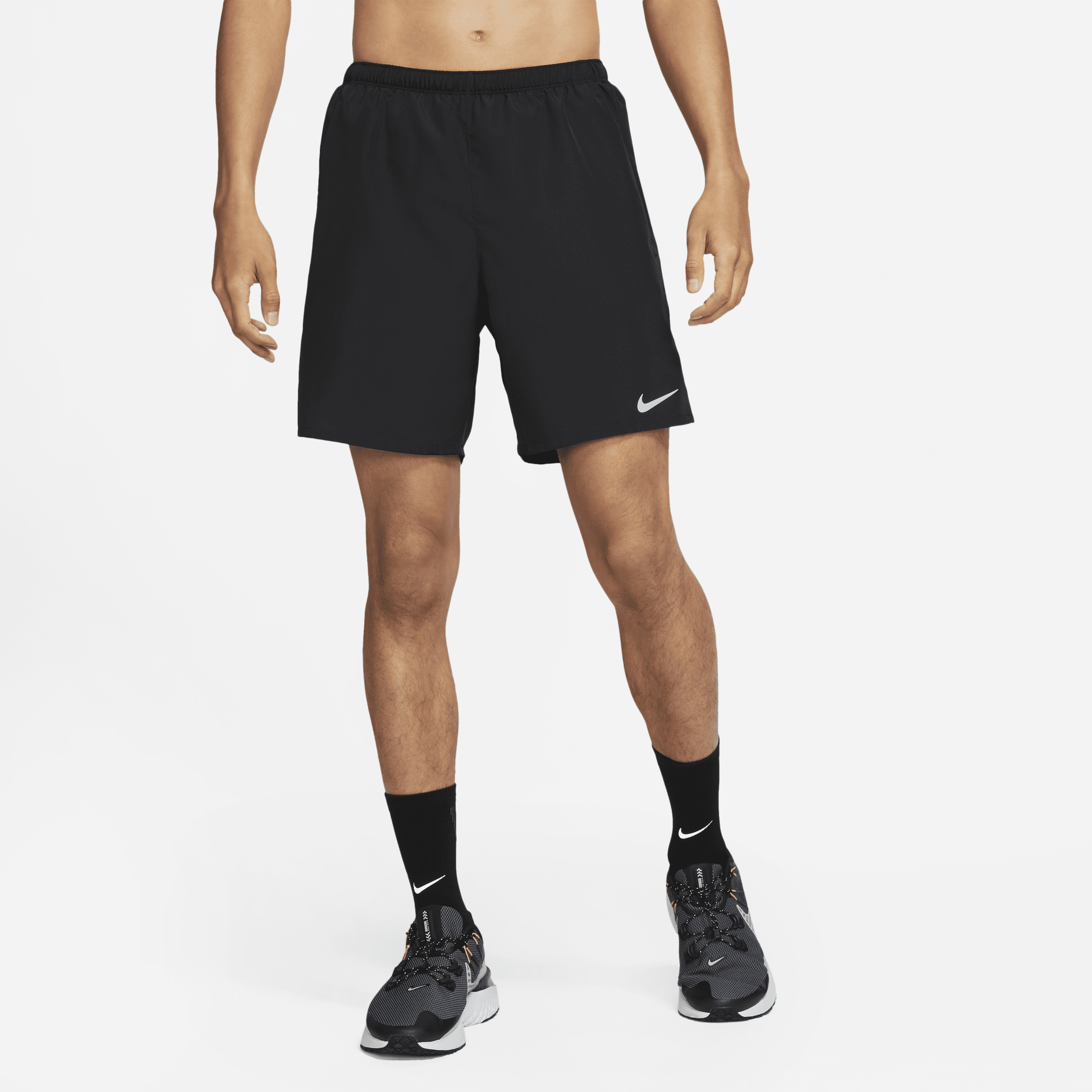 【ナイキ(NIKE)公式ストア】ナイキ チャレンジャー メンズ 2イン1 ランニングショートパンツ CZ9061-010 ブラック 【ナイキ(NIKE)公式ストア】ナイキ チャレンジャー メンズ 2イン1 ランニングショートパンツ CZ9061-010 ブラック