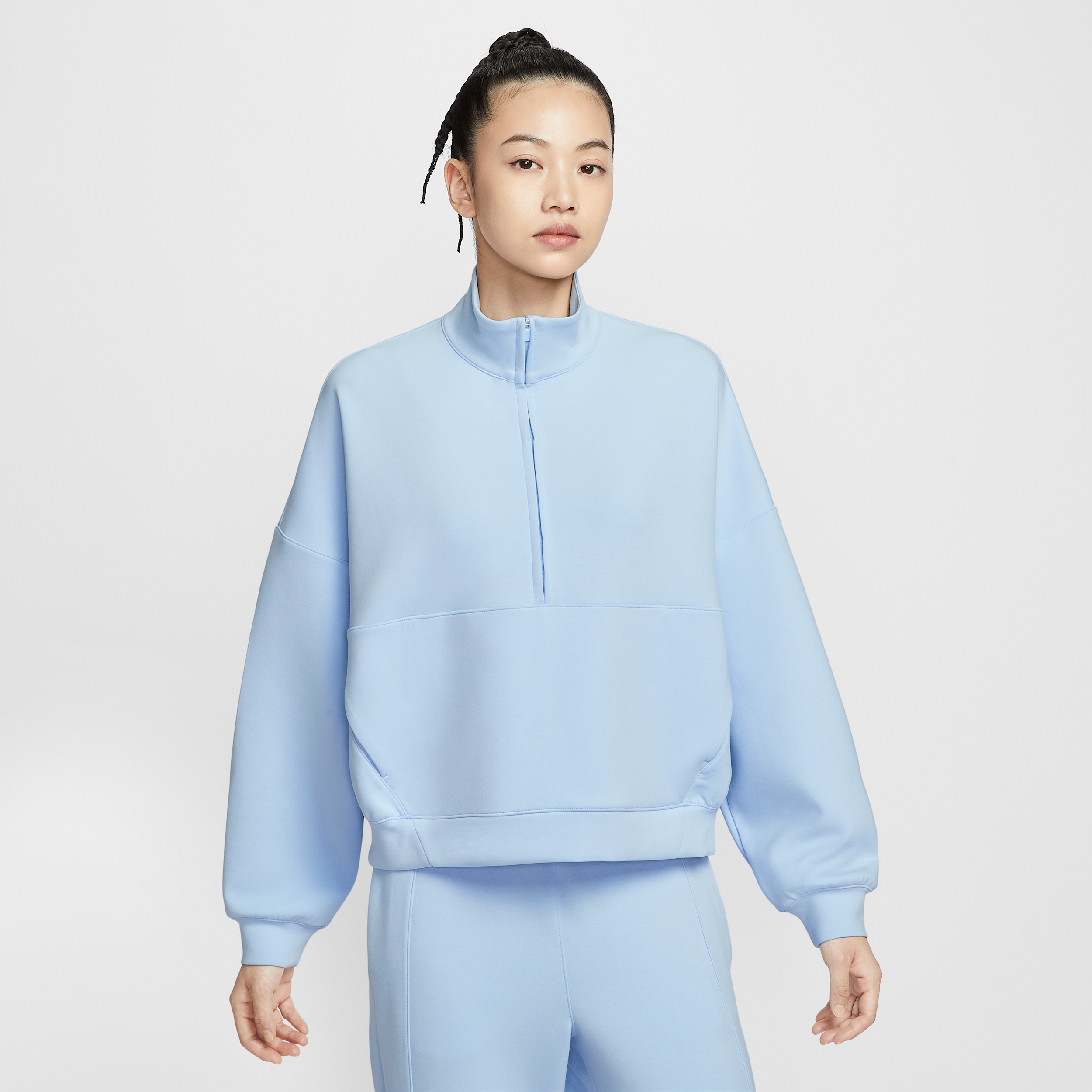 【ナイキ(NIKE)公式ストア】ナイキ 24.7 ImpossiblySoft ウィメンズ Dri-FIT オーバーサイズド 1/2ジップ トップ HQ8189-441 ブルー 【ナイキ(NIKE)公式ストア】ナイキ 24.7 ImpossiblySoft ウィメンズ Dri-FIT オーバーサイズド 1/2ジップ トップ HQ8189-441 ブルー