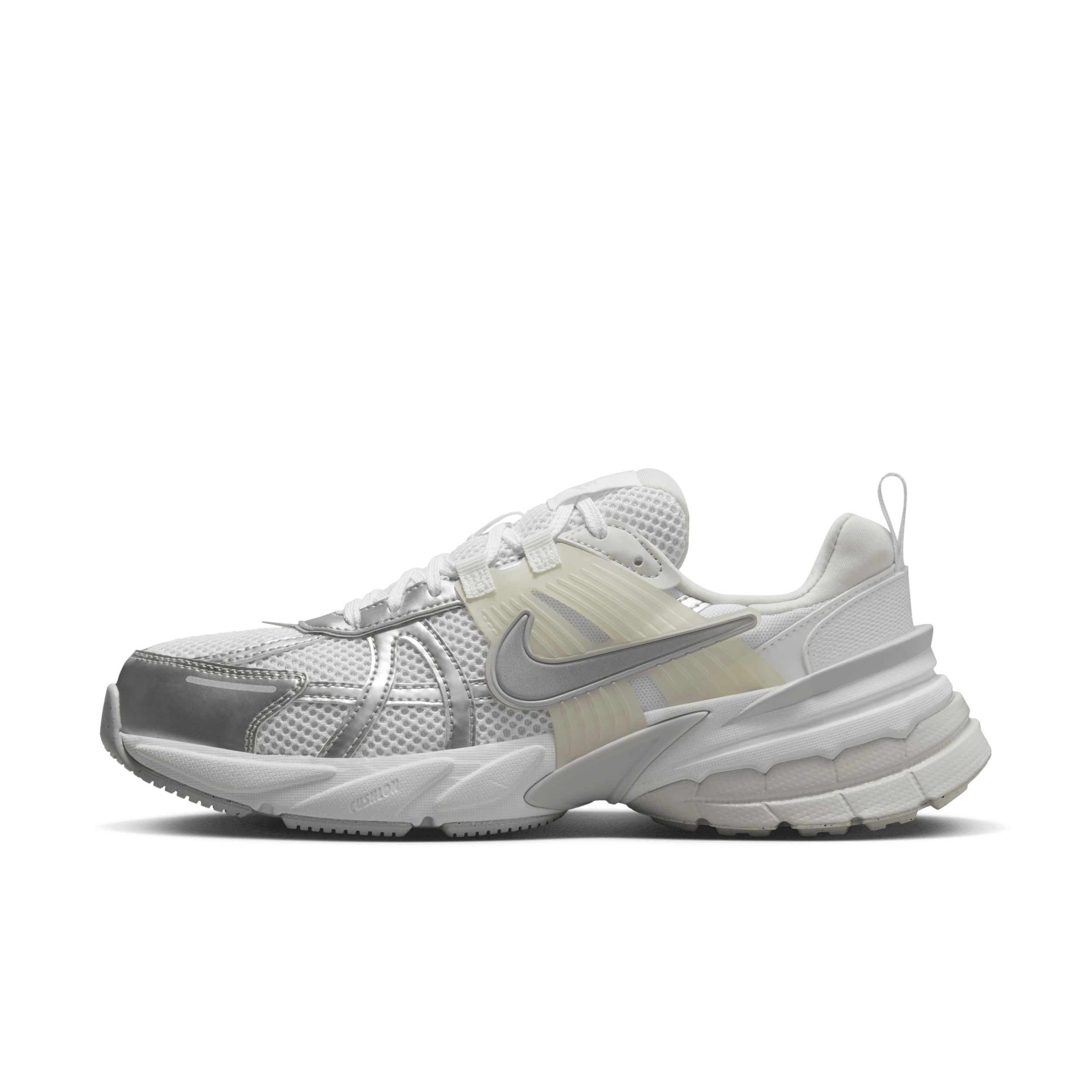 【ナイキ(NIKE)公式ストア】ナイキ V2K ラン ウィメンズシューズ FD0736-104 ホワイト 【ナイキ(NIKE)公式ストア】ナイキ V2K ラン ウィメンズシューズ FD0736-104 ホワイト